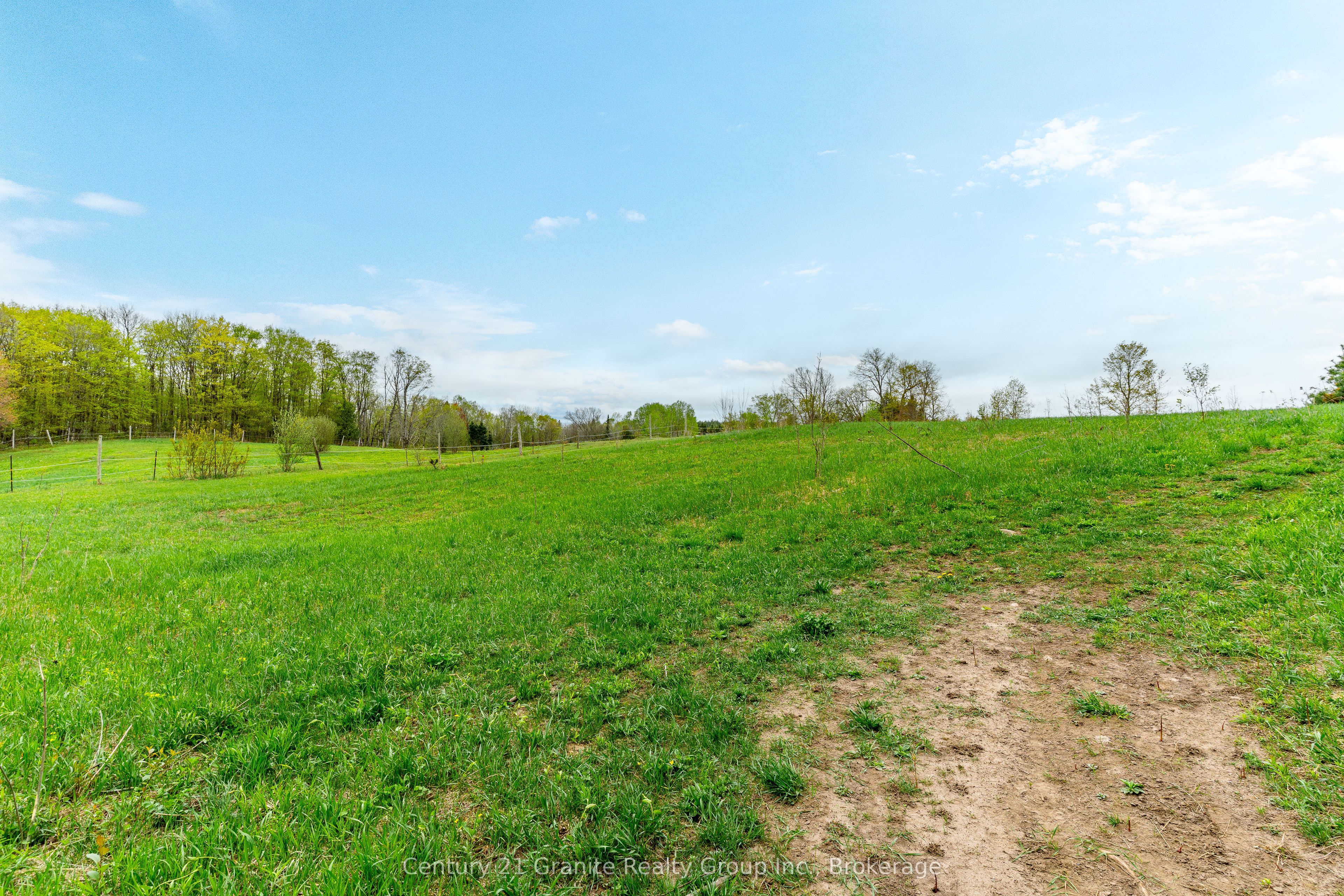 9734 Highway 118 W Property Photo 24