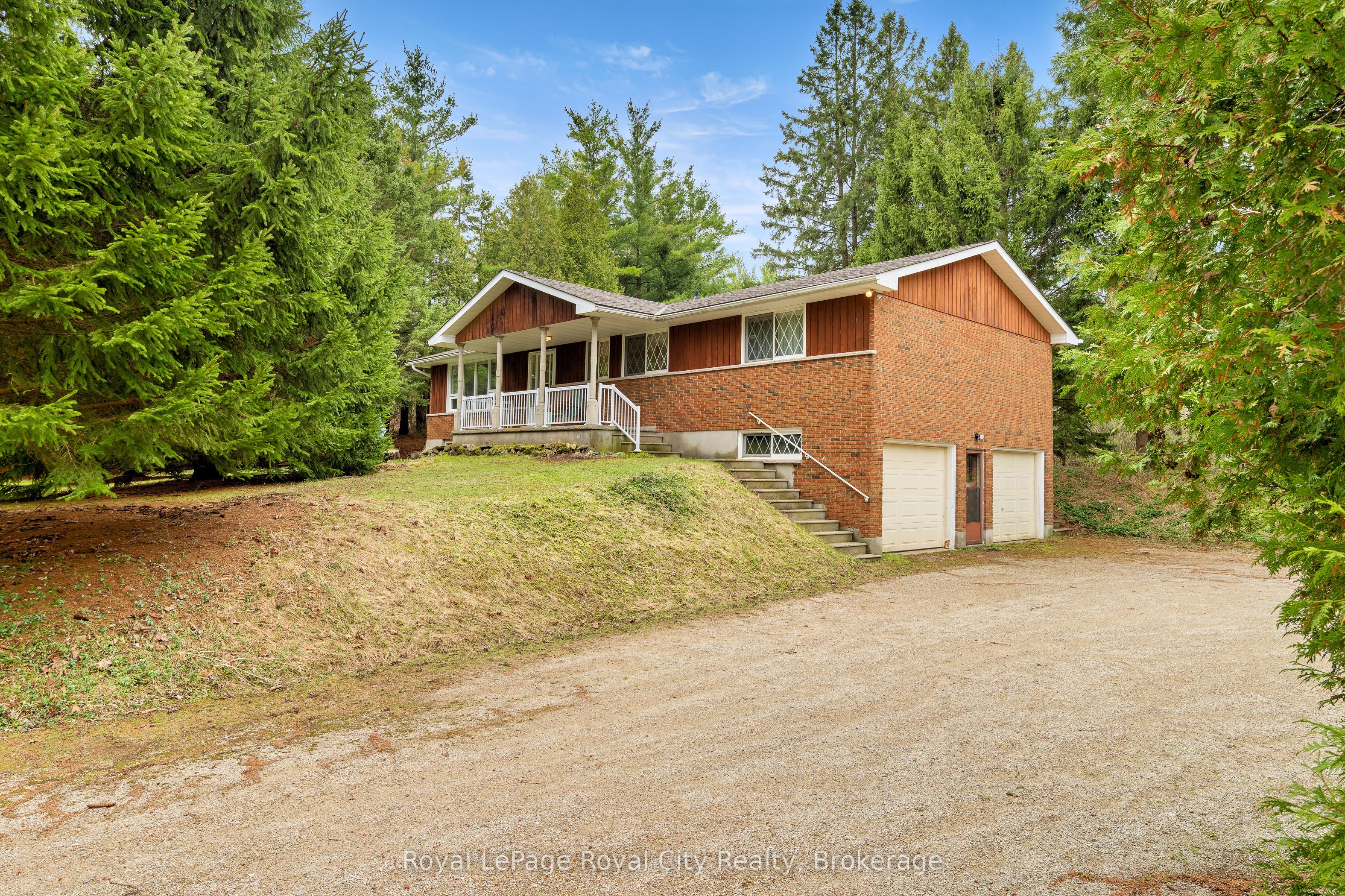 4620 20 Side Road N Property Photo 4