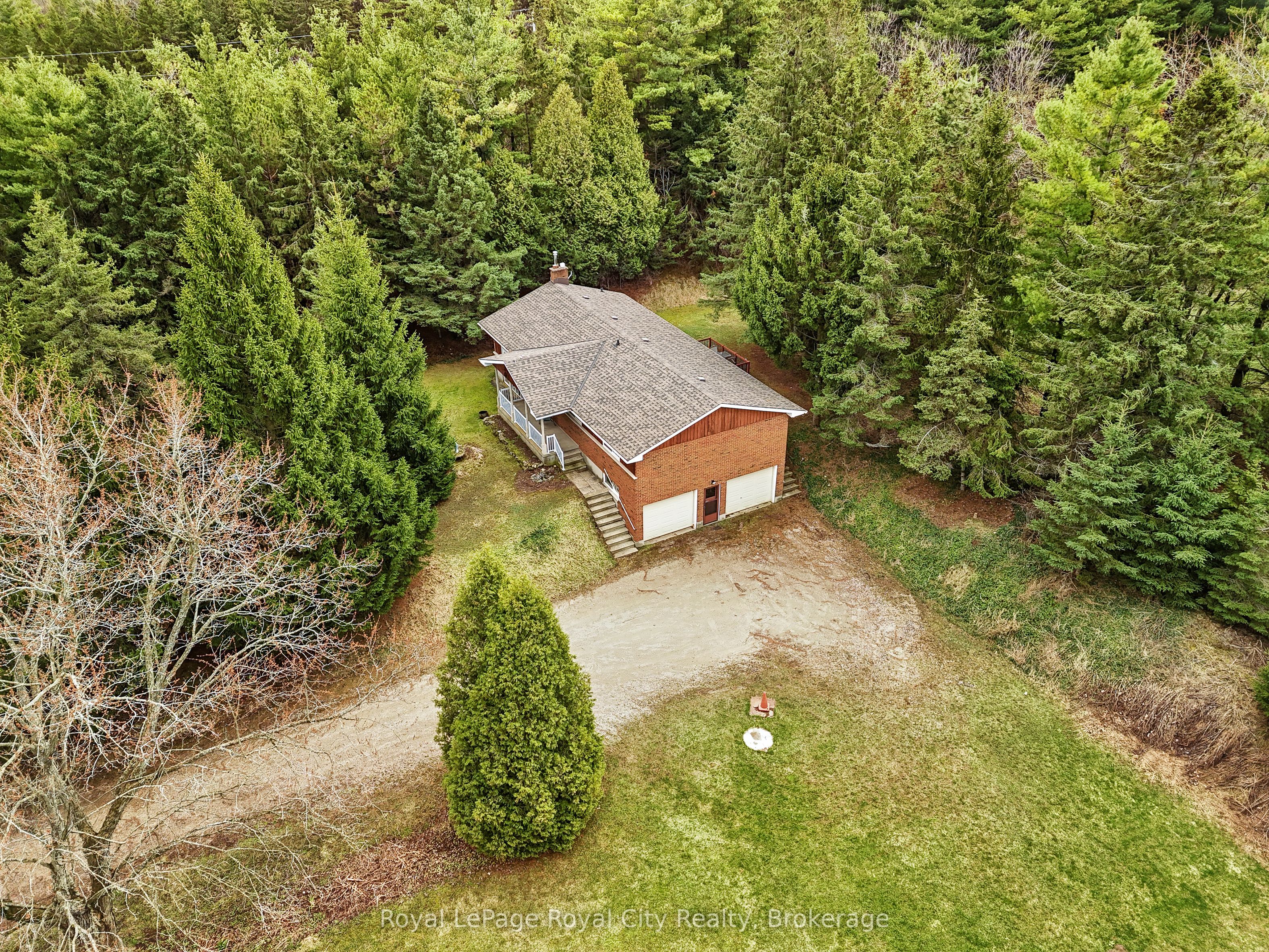 4620 20 Side Road N Property Photo 5