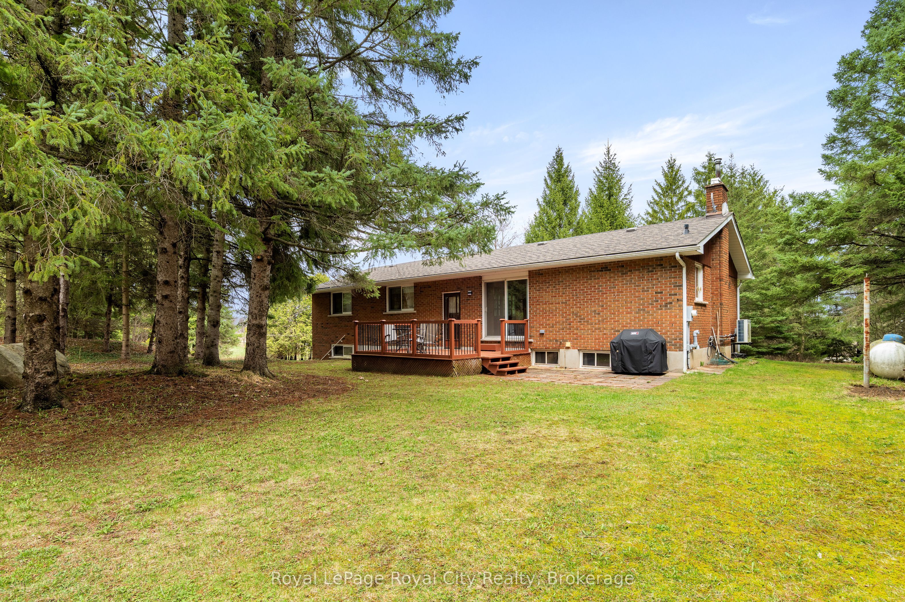 4620 20 Side Road N Property Photo 40