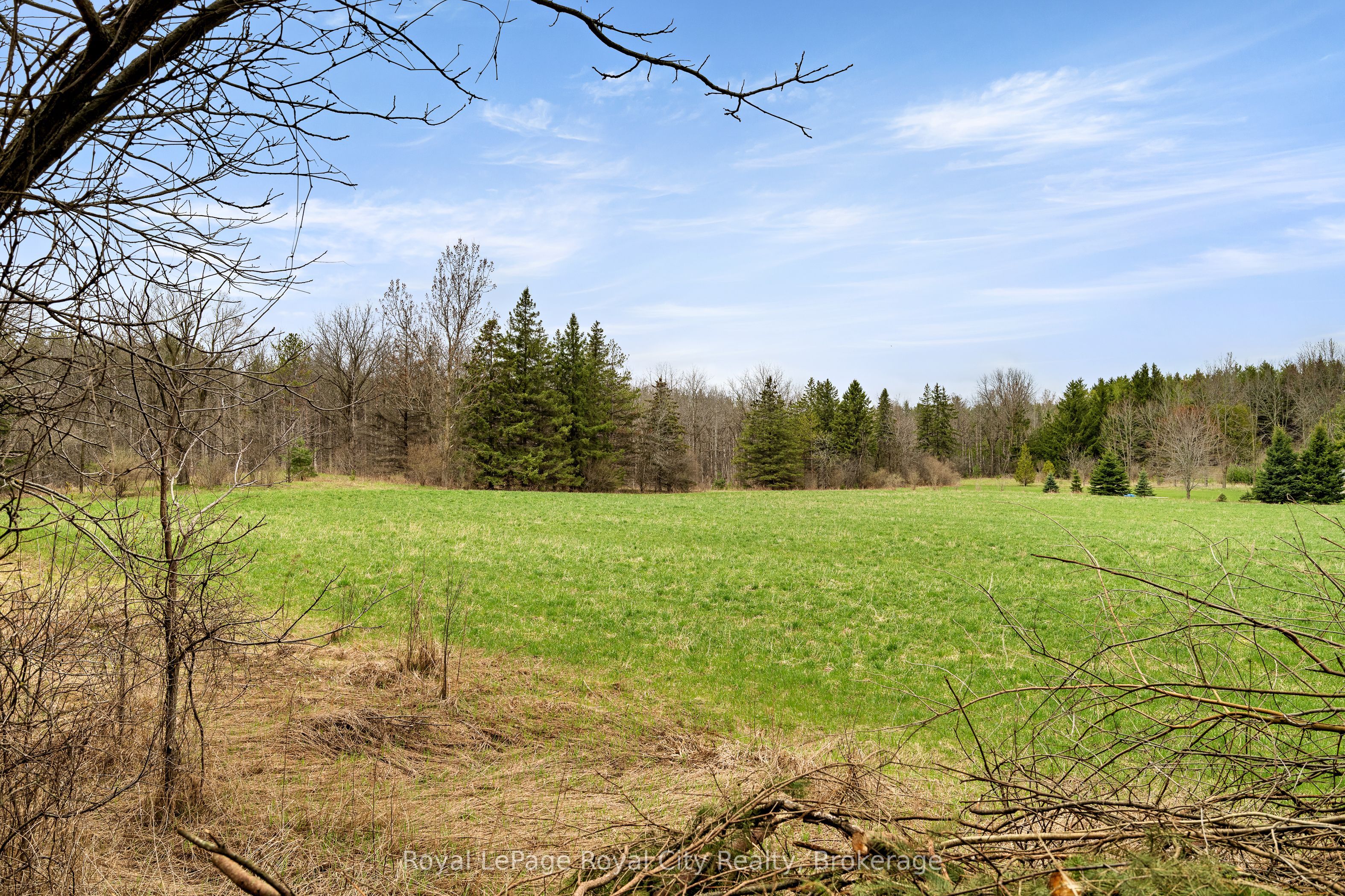 4620 20 Side Road N Property Photo 44