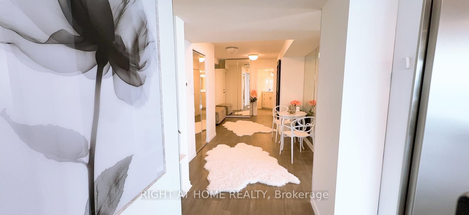 185 Ontario Street 1301 Property Photo 17