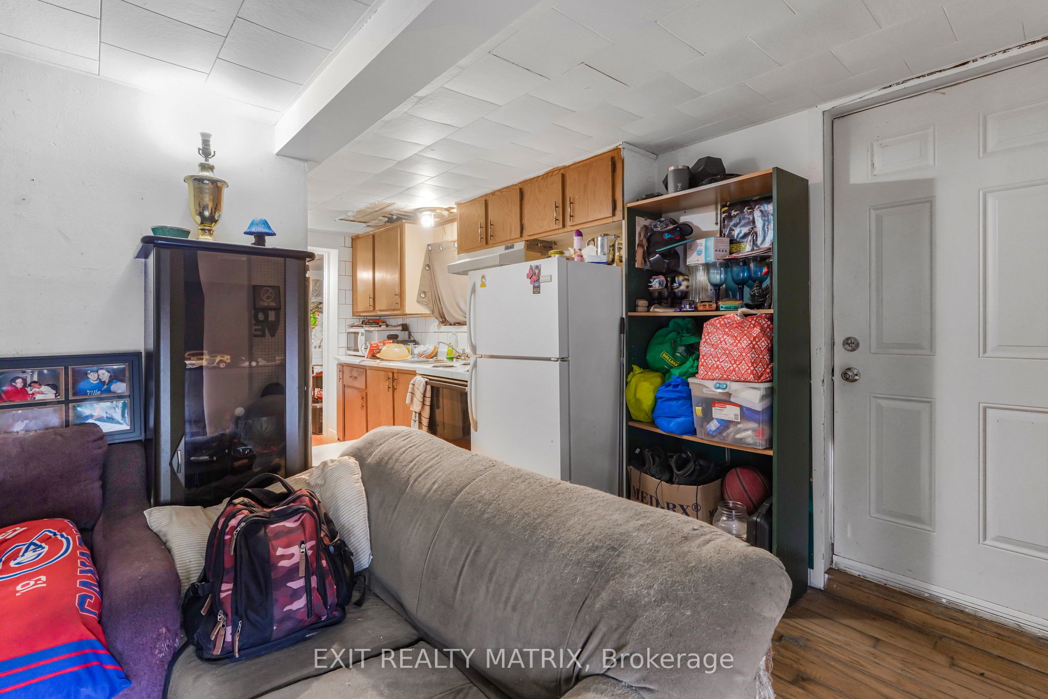 749 Regent Street Property Photo 6