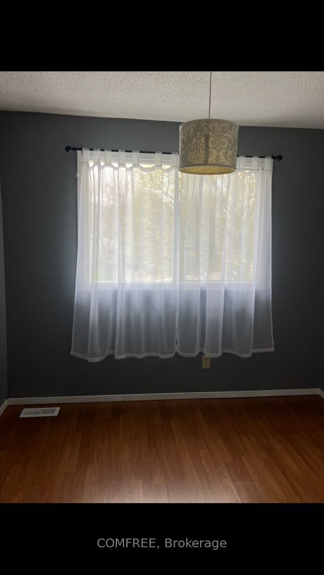 560 Short Street Property Photo 25