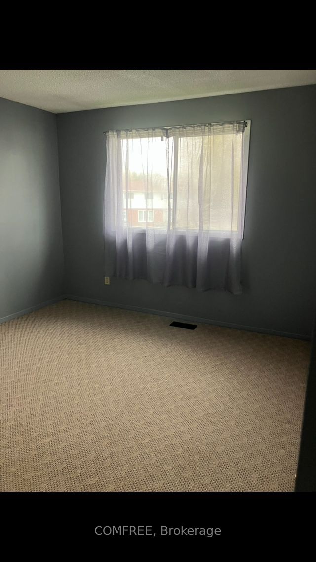 560 Short Street Property Photo 27