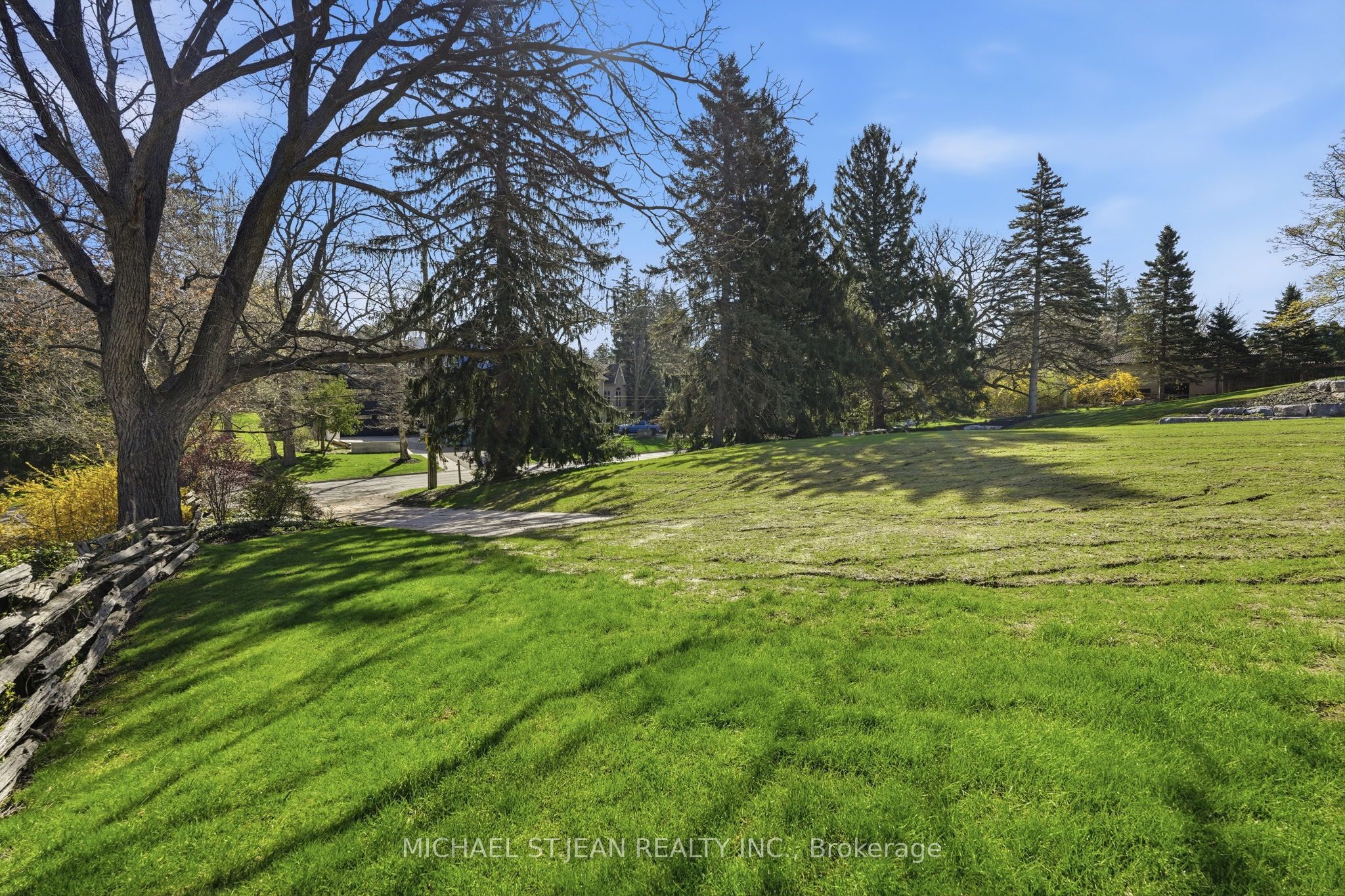 206 Lovers Lane Property Photo 10
