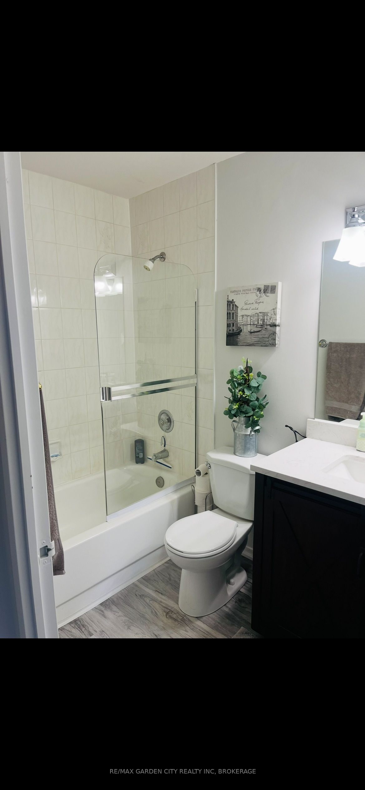 8111 Forest Glen Drive 504 Property Photo 14