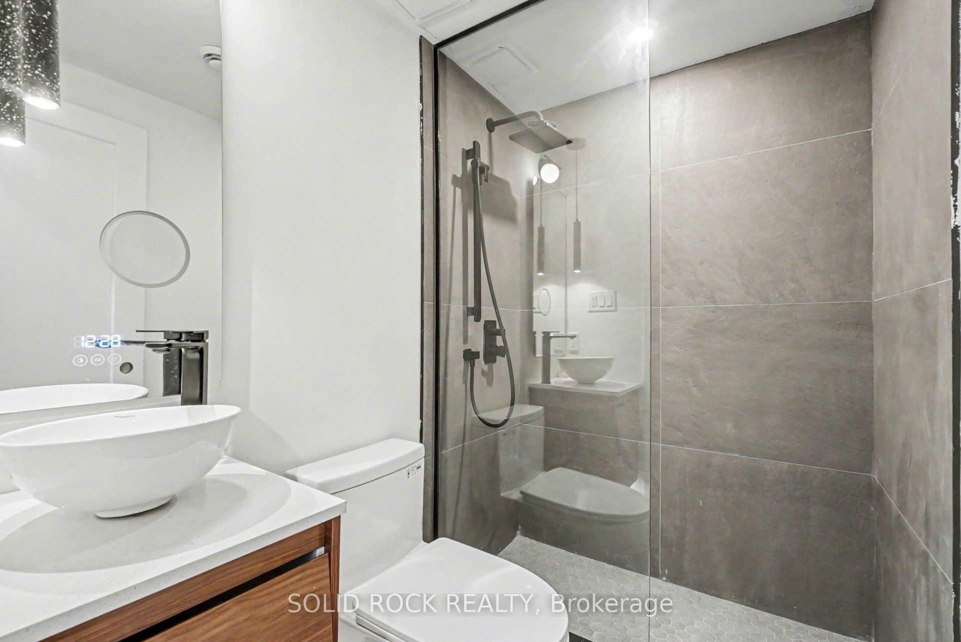 828 Alpine Avenue Property Photo 22