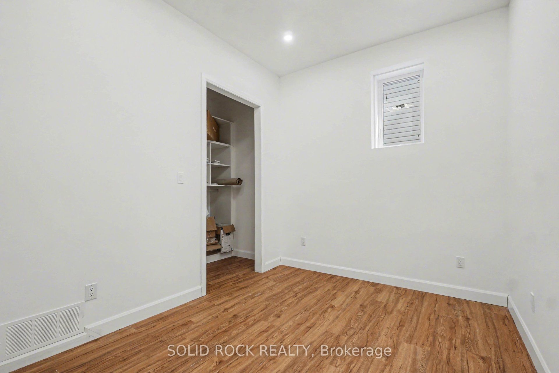 828 Alpine Avenue Property Photo 27