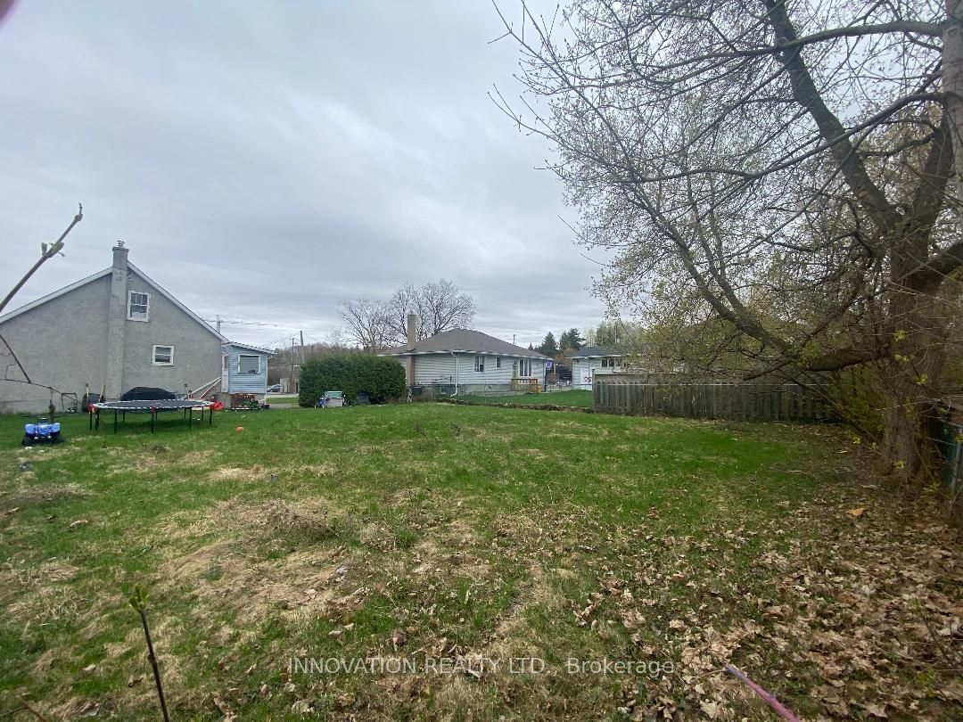1146 Gabriel Street Property Photo 7