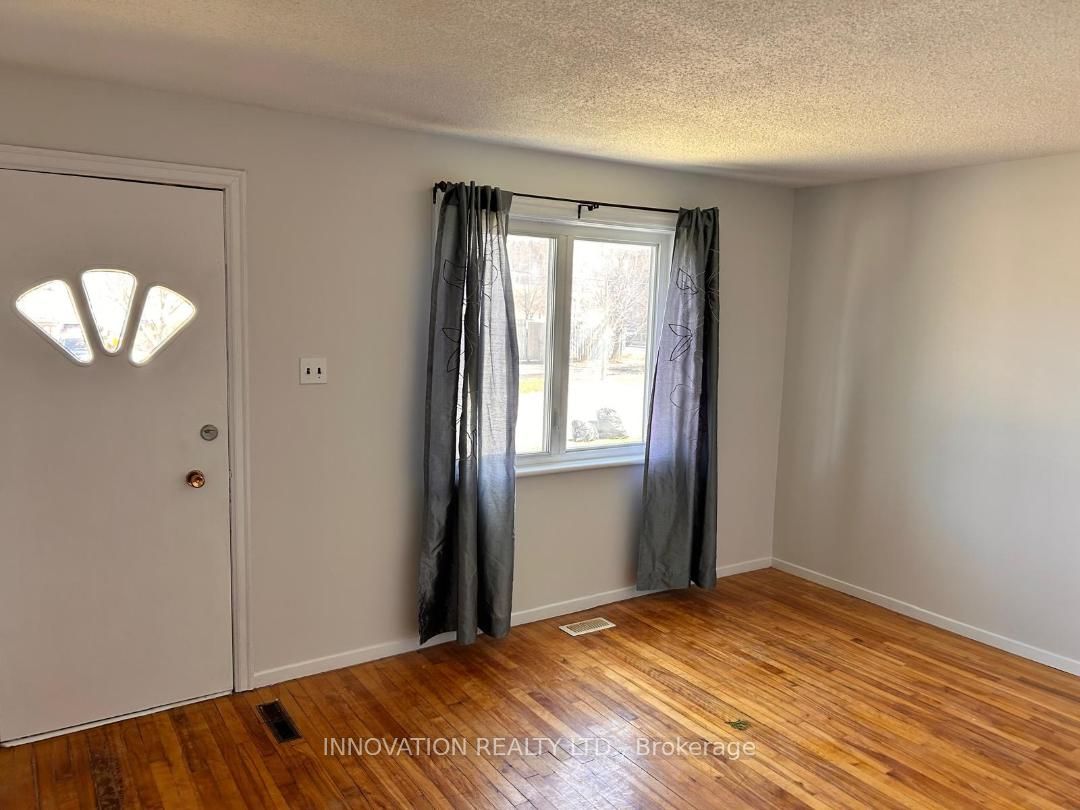 1146 Gabriel Street Property Photo 8