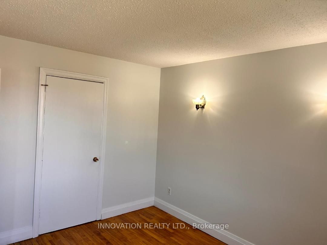 1146 Gabriel Street Property Photo 11