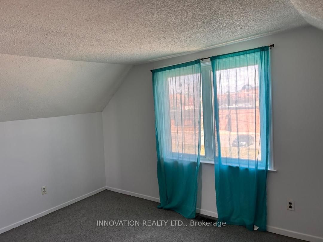1146 Gabriel Street Property Photo 15