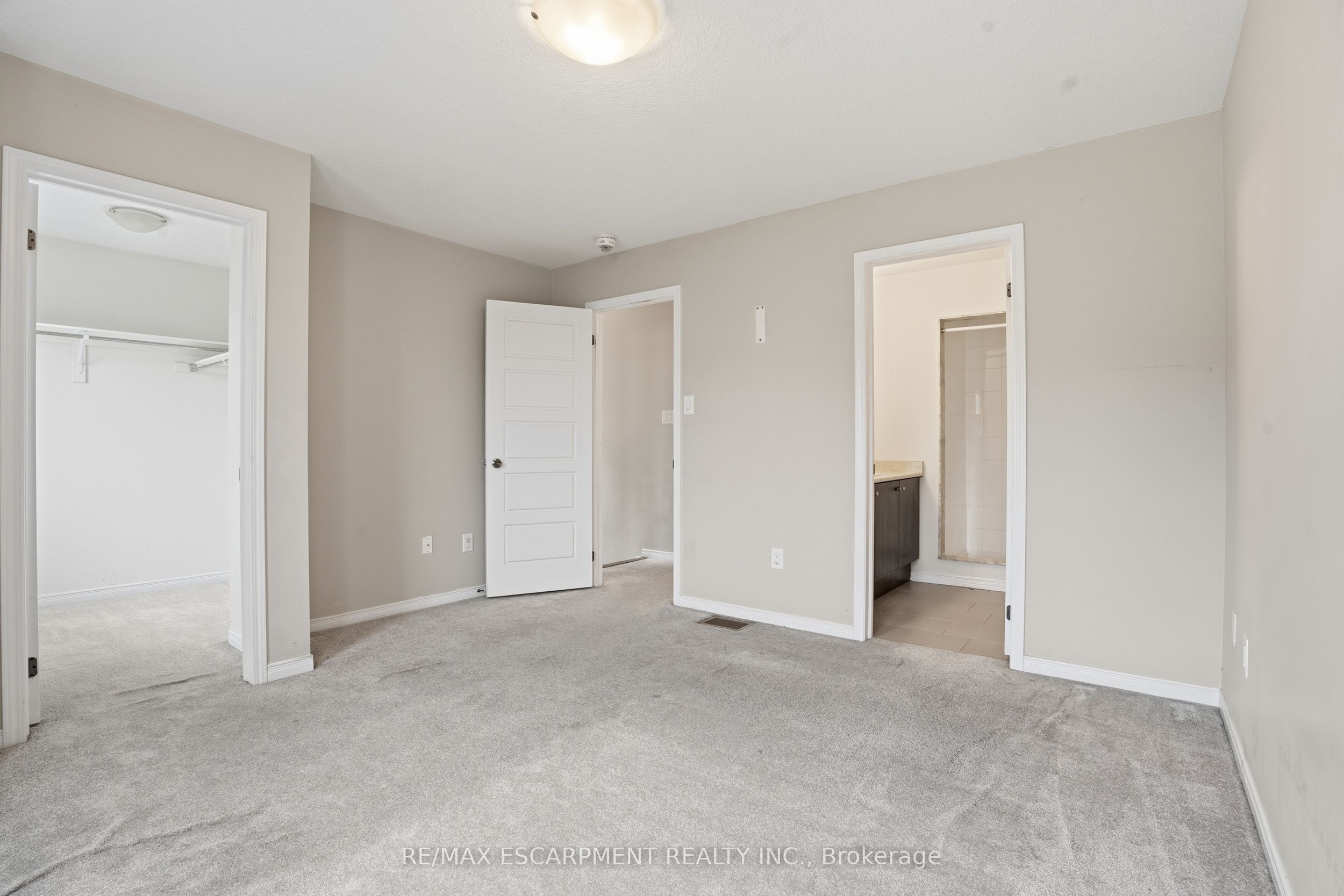 7774 Buckeye Crescent Property Photo 21