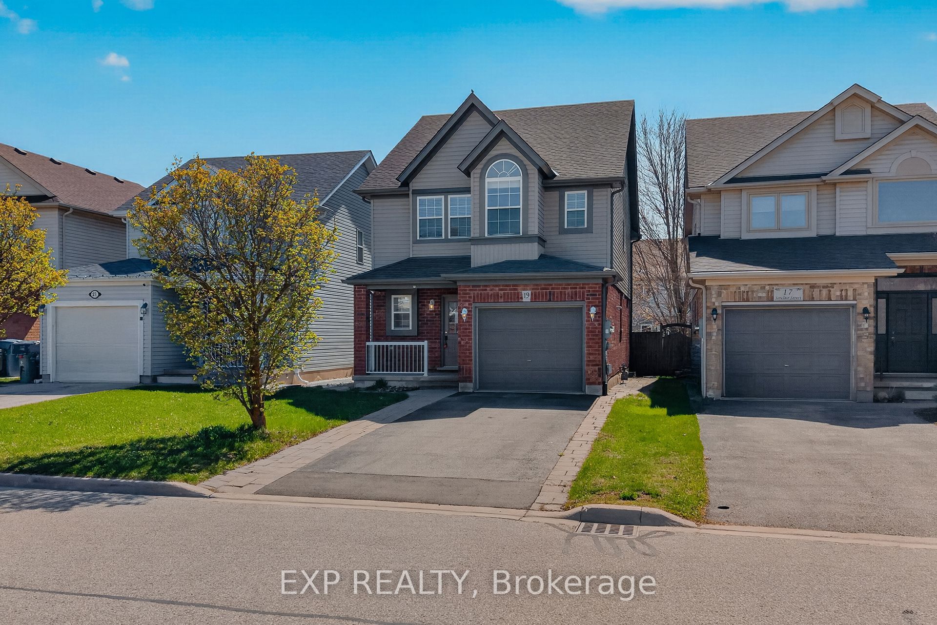 19 Sinclair Street Property Photo 2