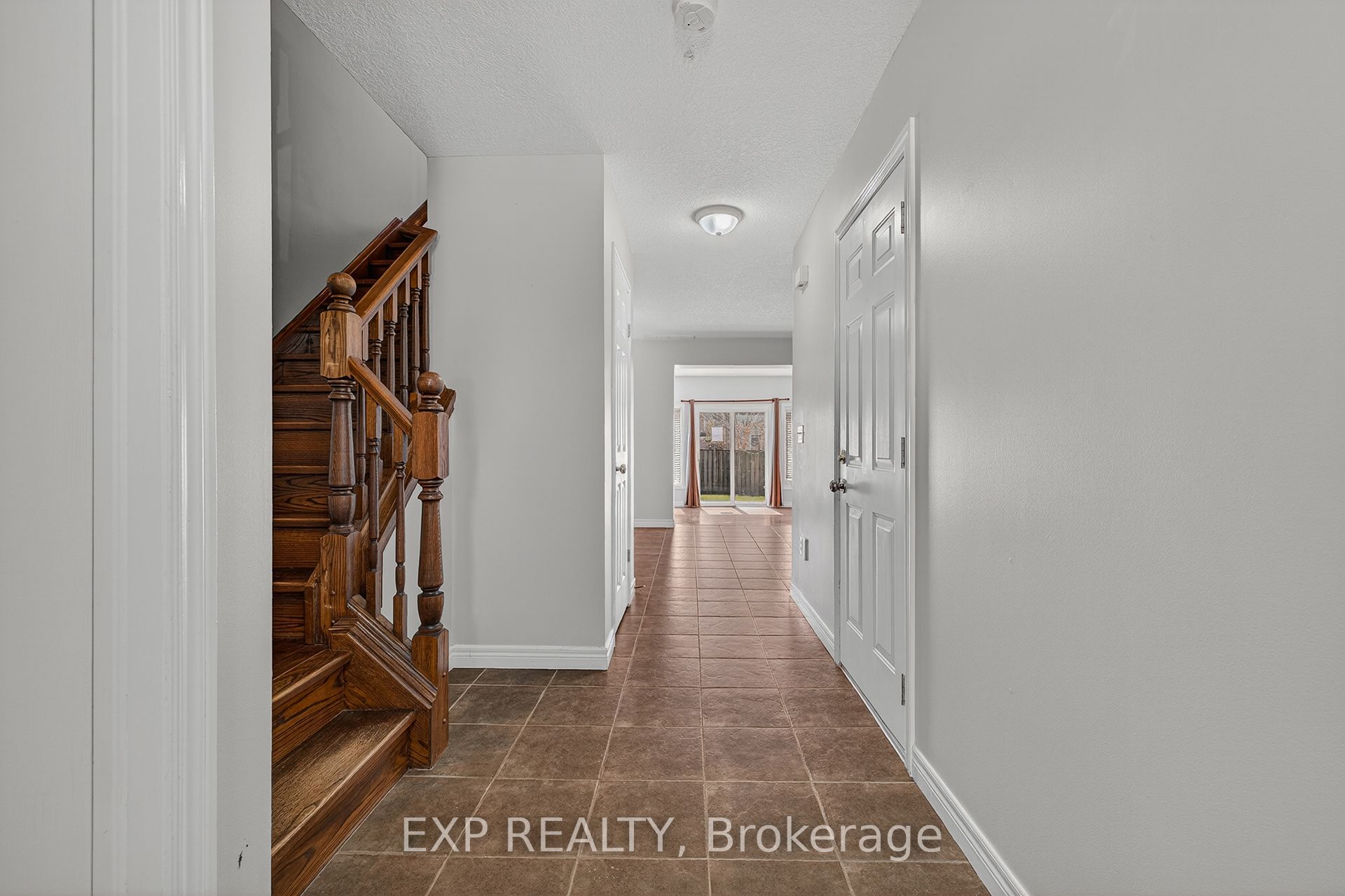 19 Sinclair Street Property Photo 3