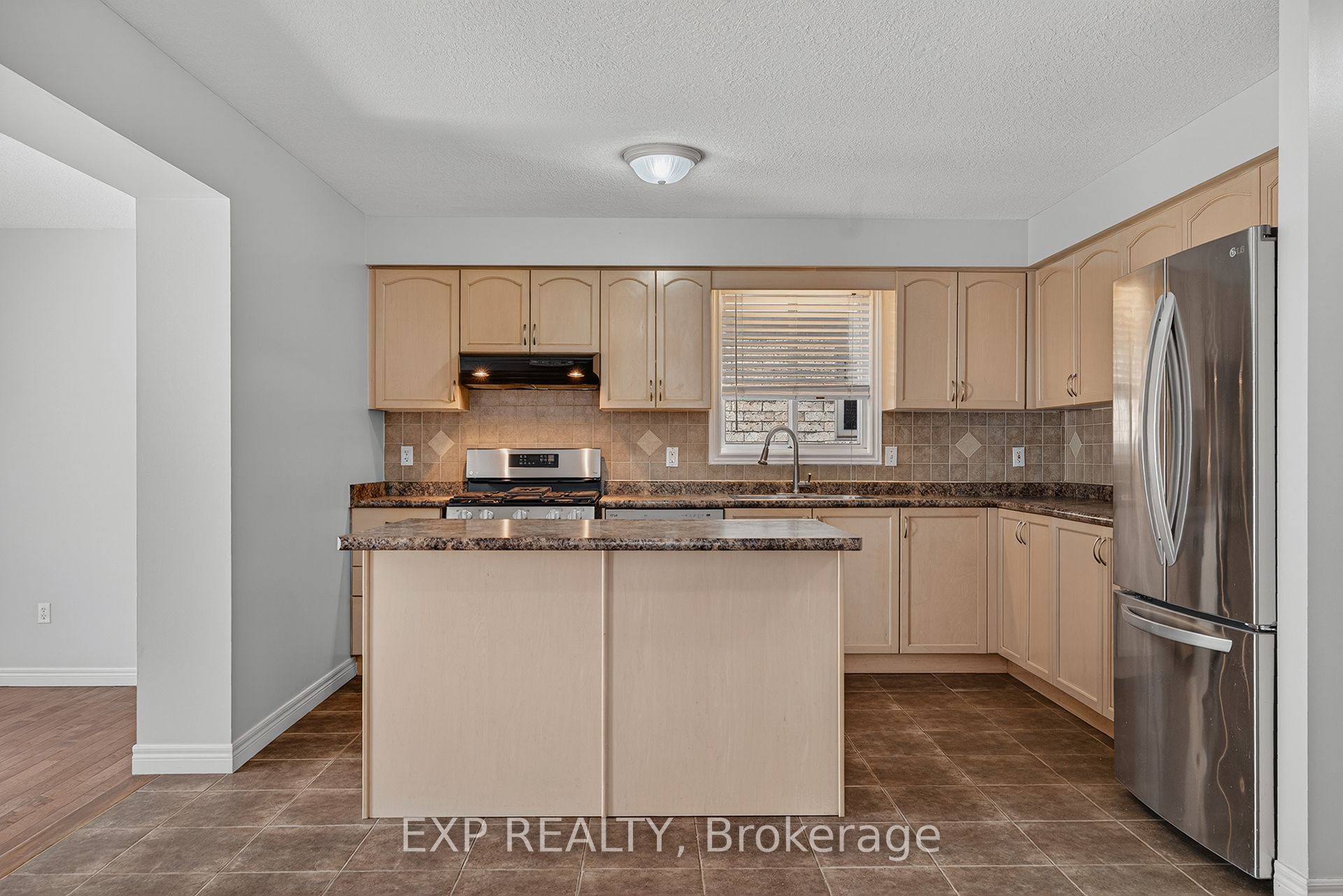 19 Sinclair Street Property Photo 6