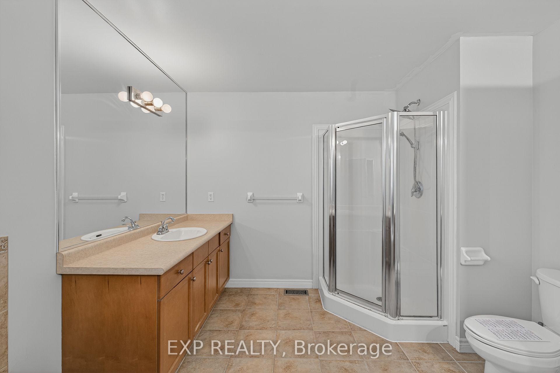 19 Sinclair Street Property Photo 23