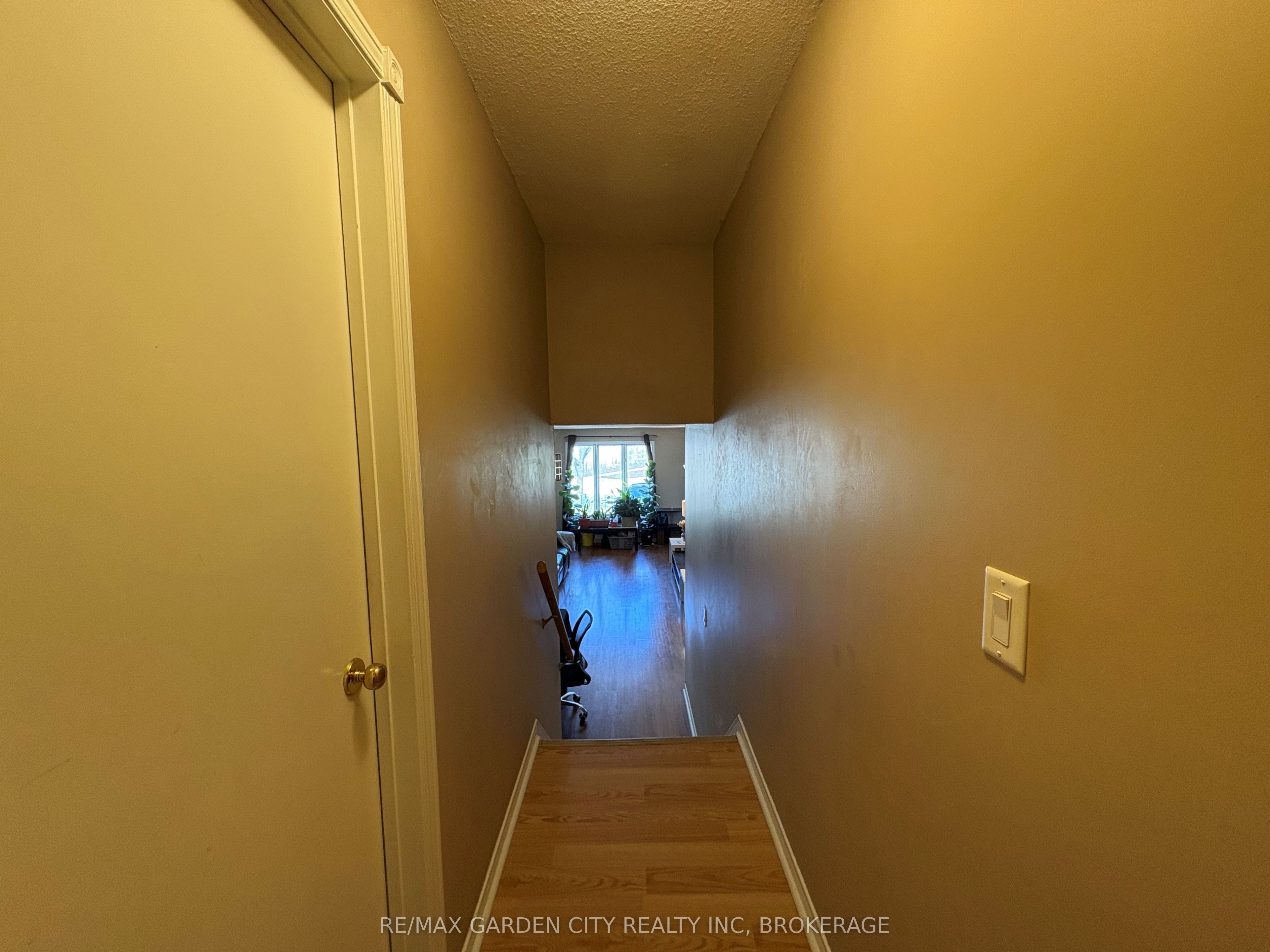 23 Poplar Crescent Property Photo 8