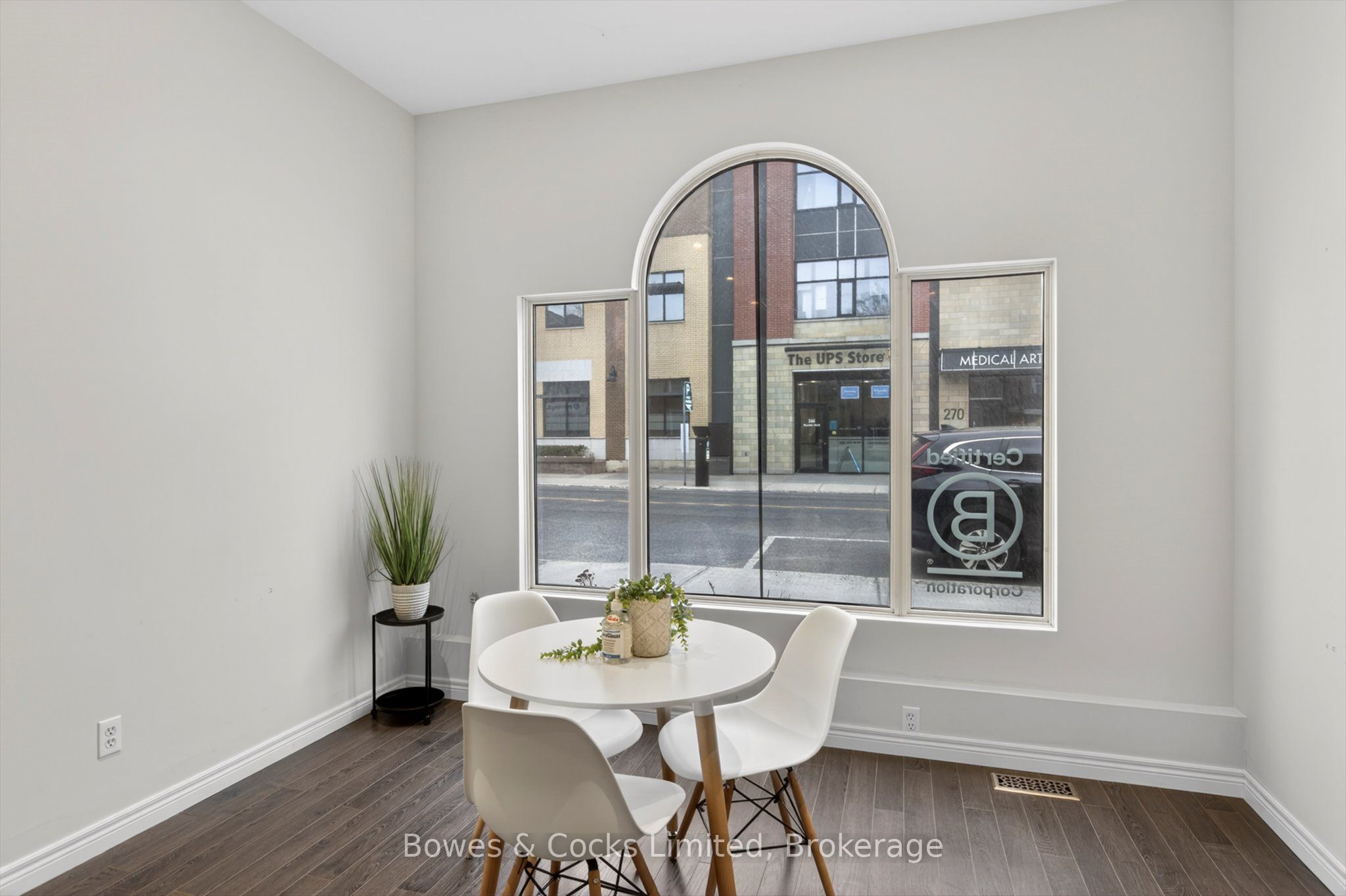 269 Charlotte Street Property Photo 10