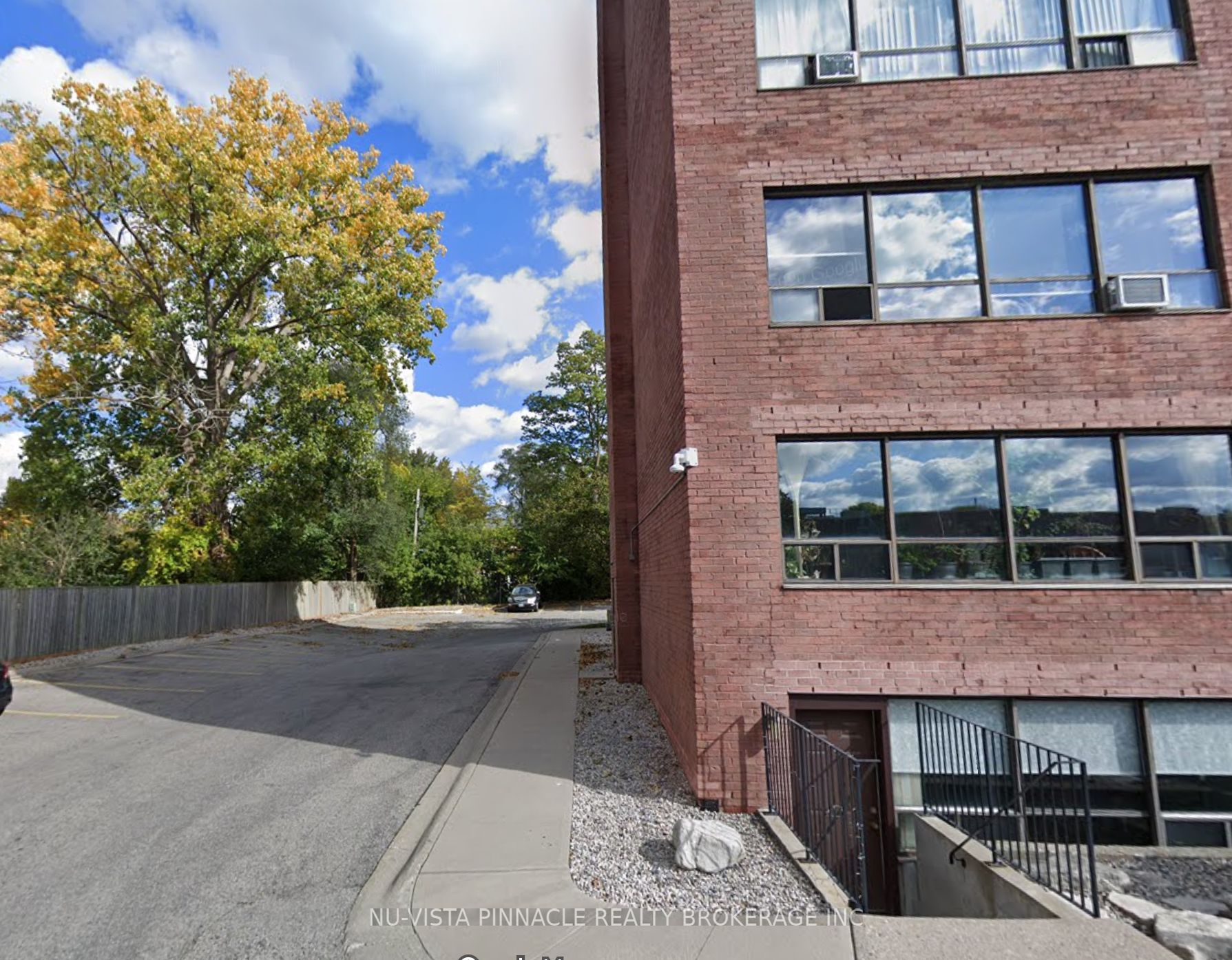650 Cheapside Street B1 Property Photo 5