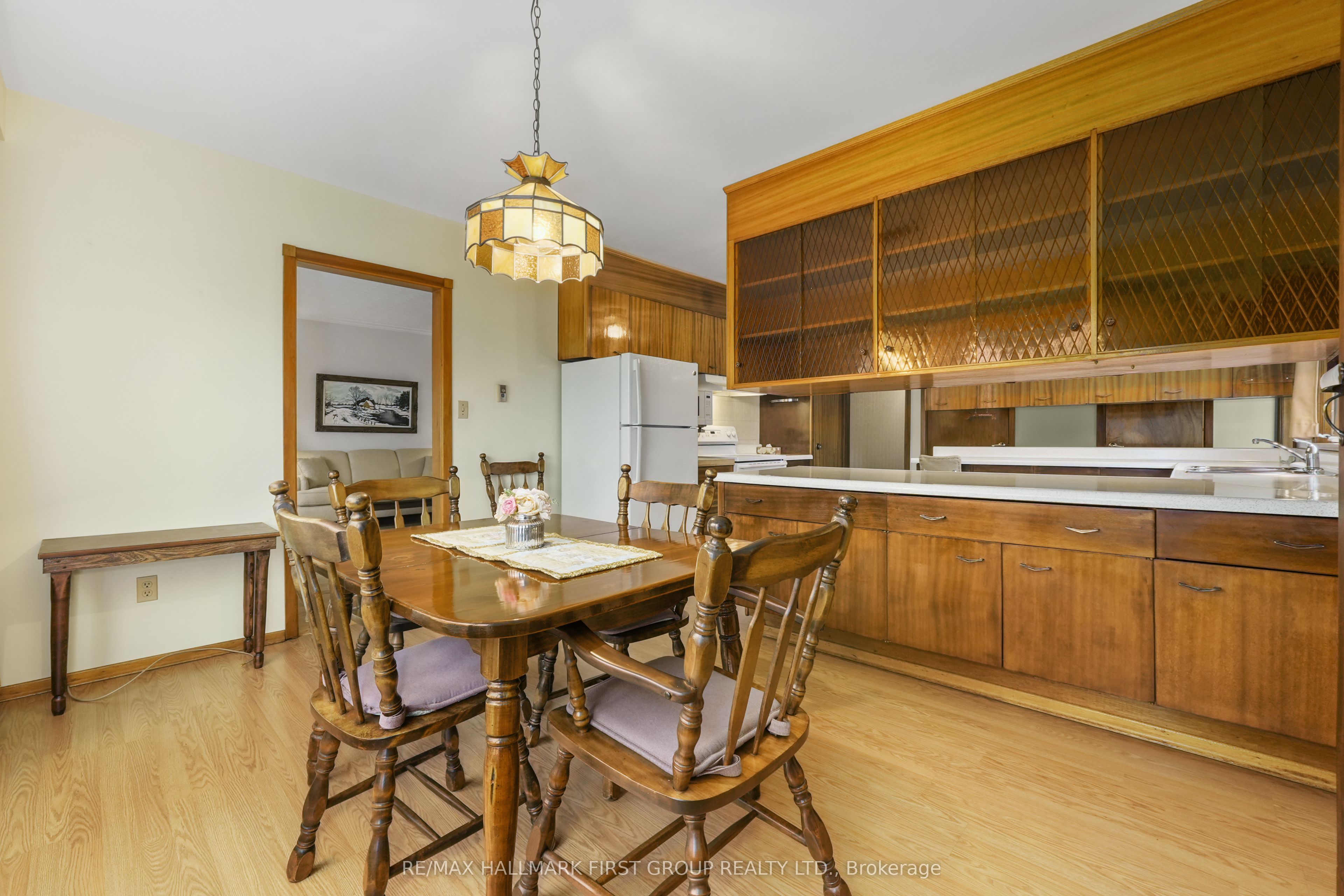 12 Maplewood Boulevard Property Photo 13
