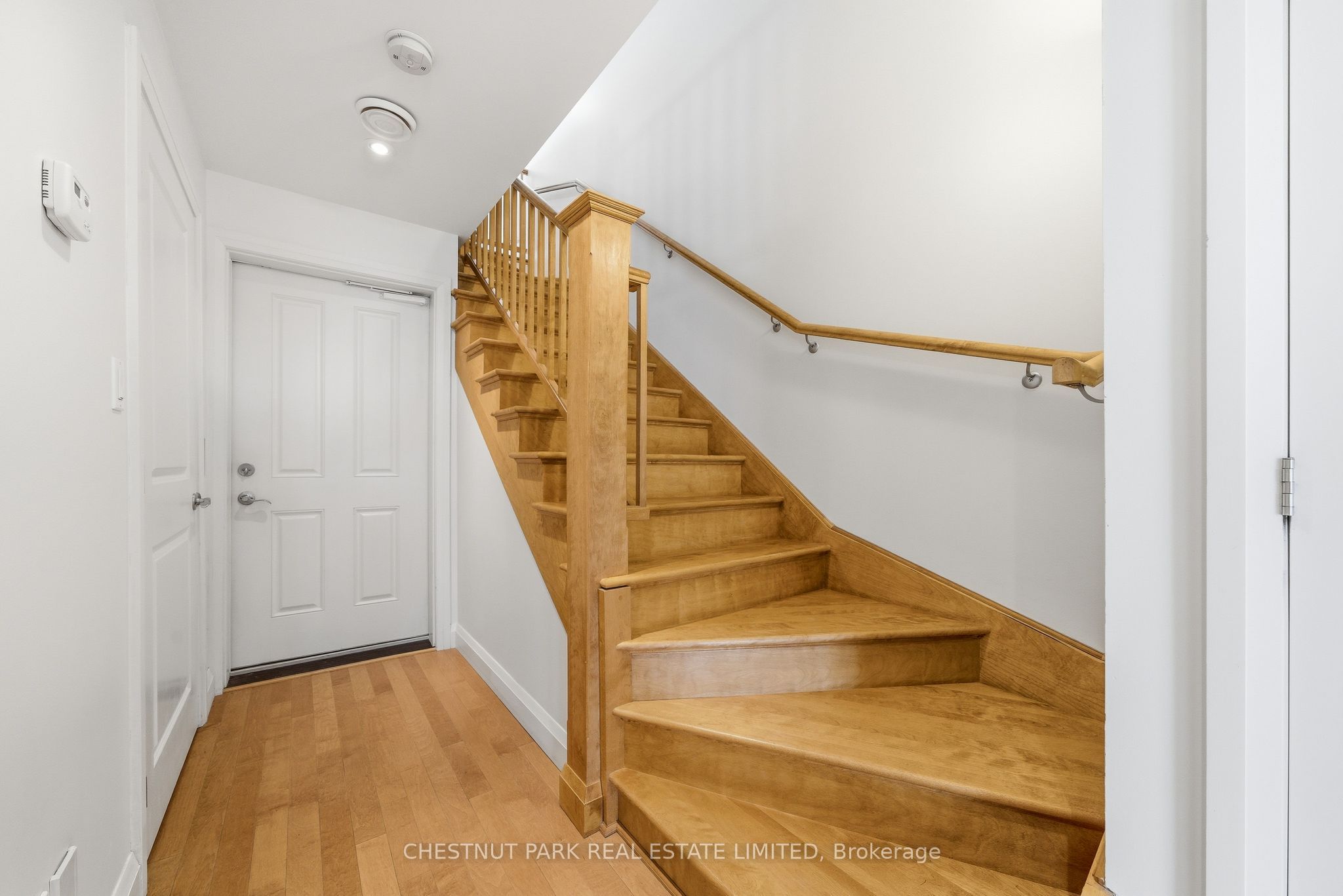4 Bridge Street 2 Property Photo 10