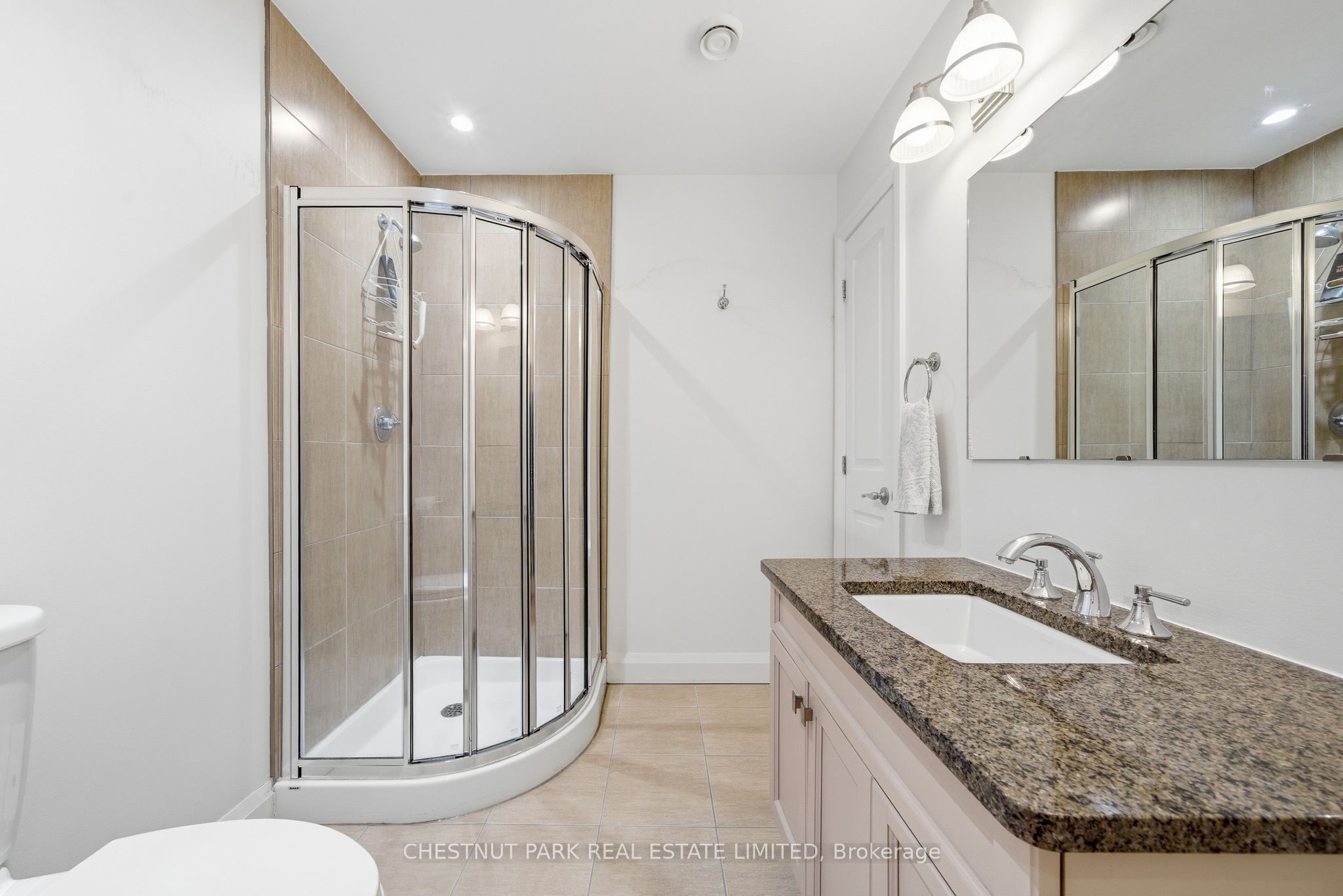 4 Bridge Street 2 Property Photo 11