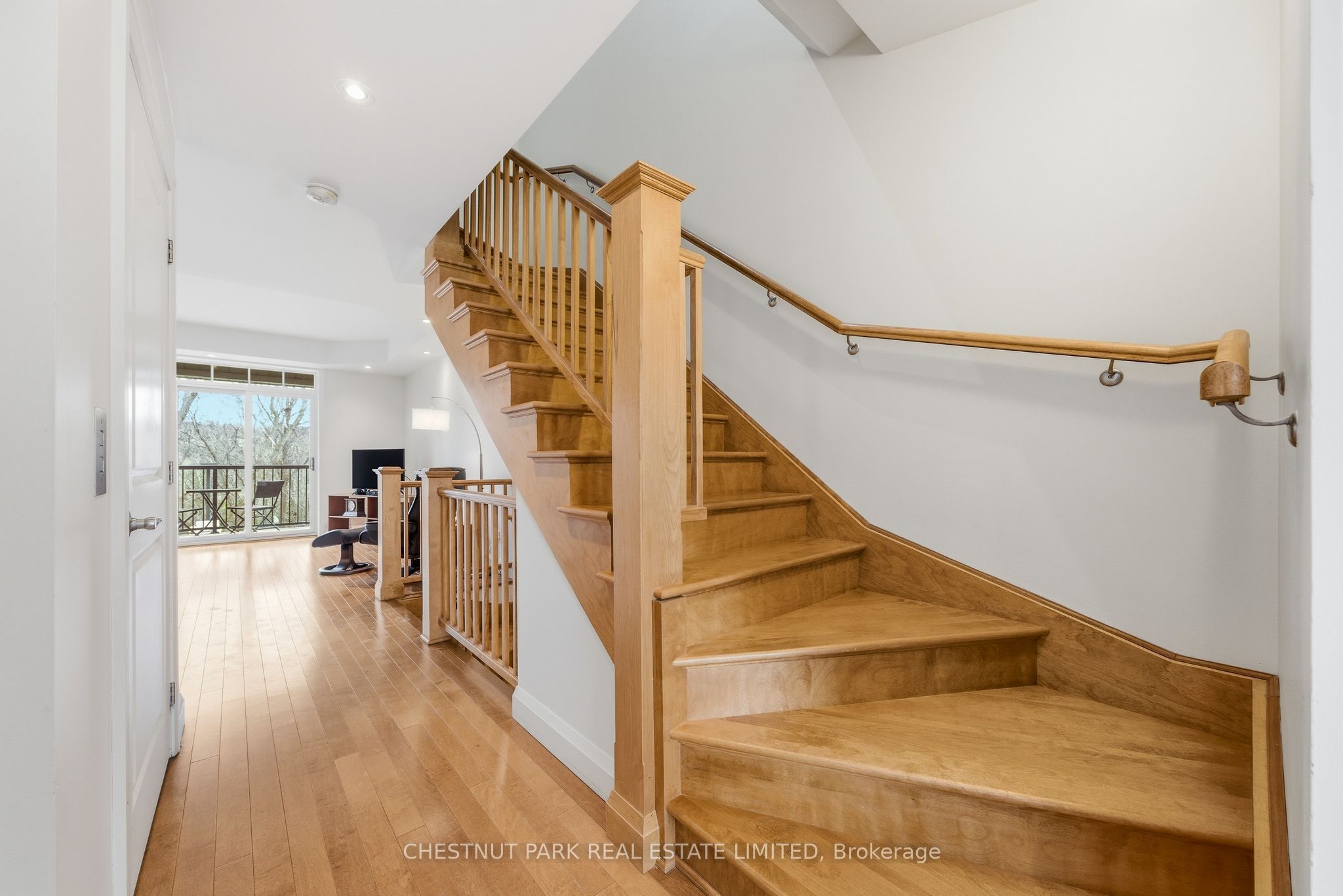 4 Bridge Street 2 Property Photo 23