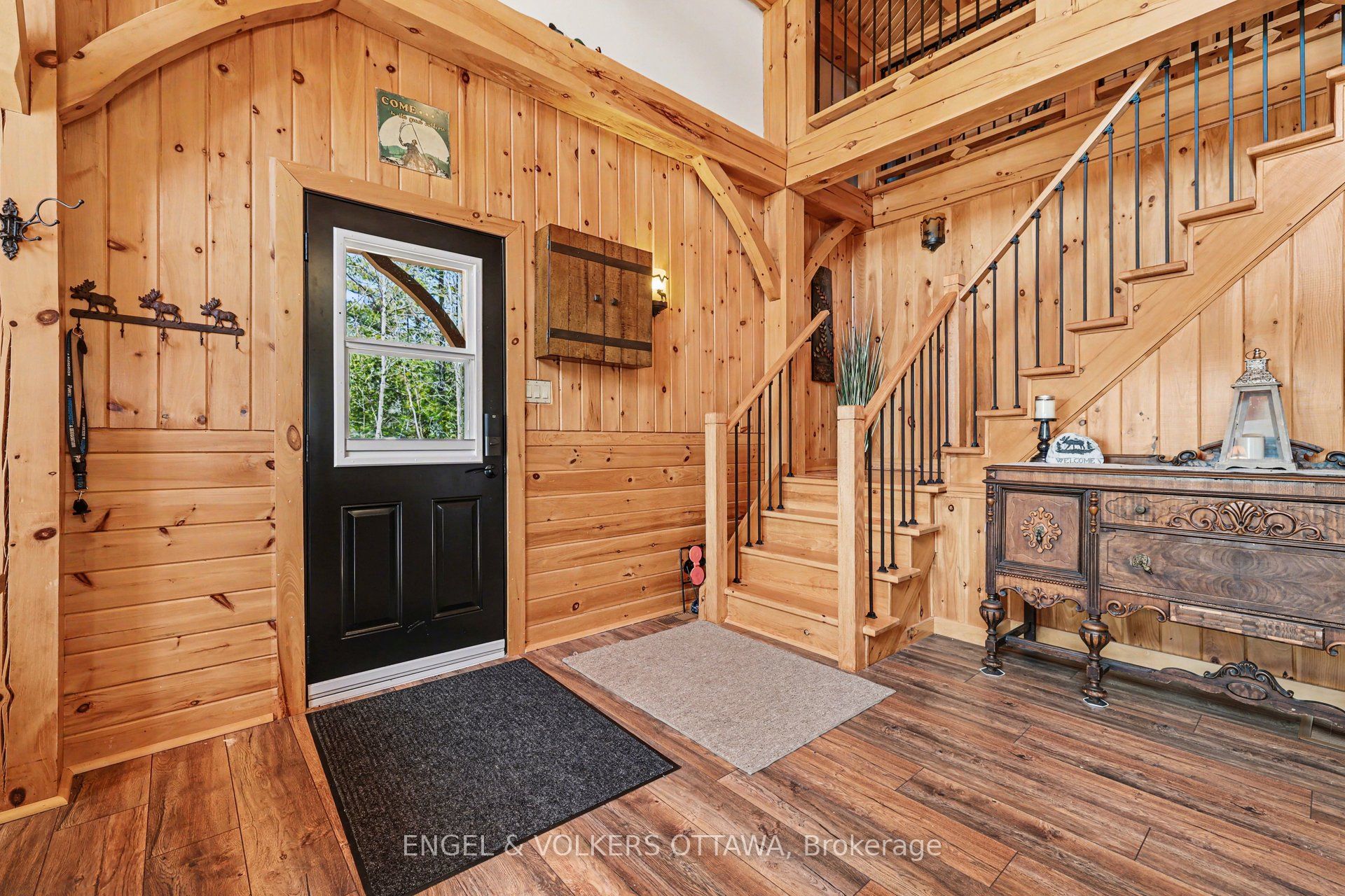 1244 Marshall Lane Property Photo 5