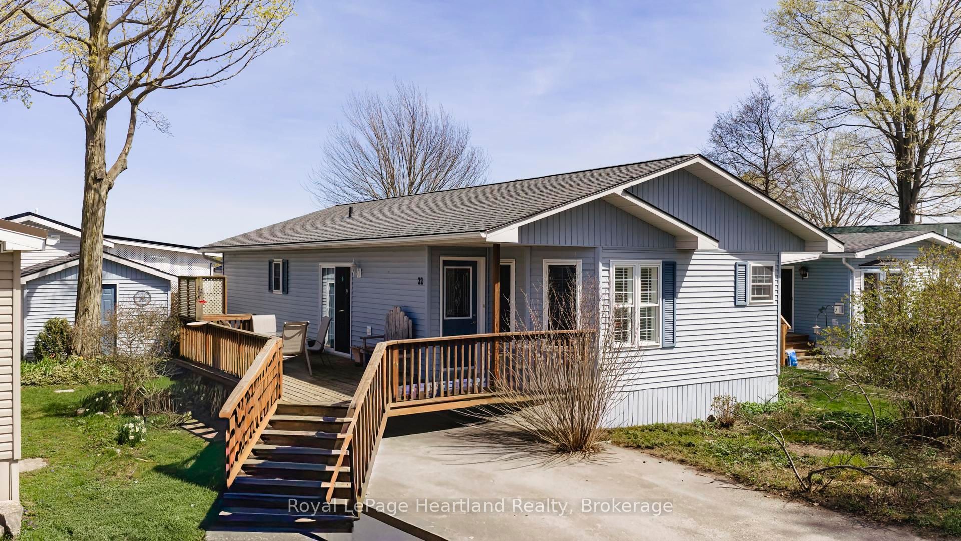 22 Algonquin Lane Property Photo 2