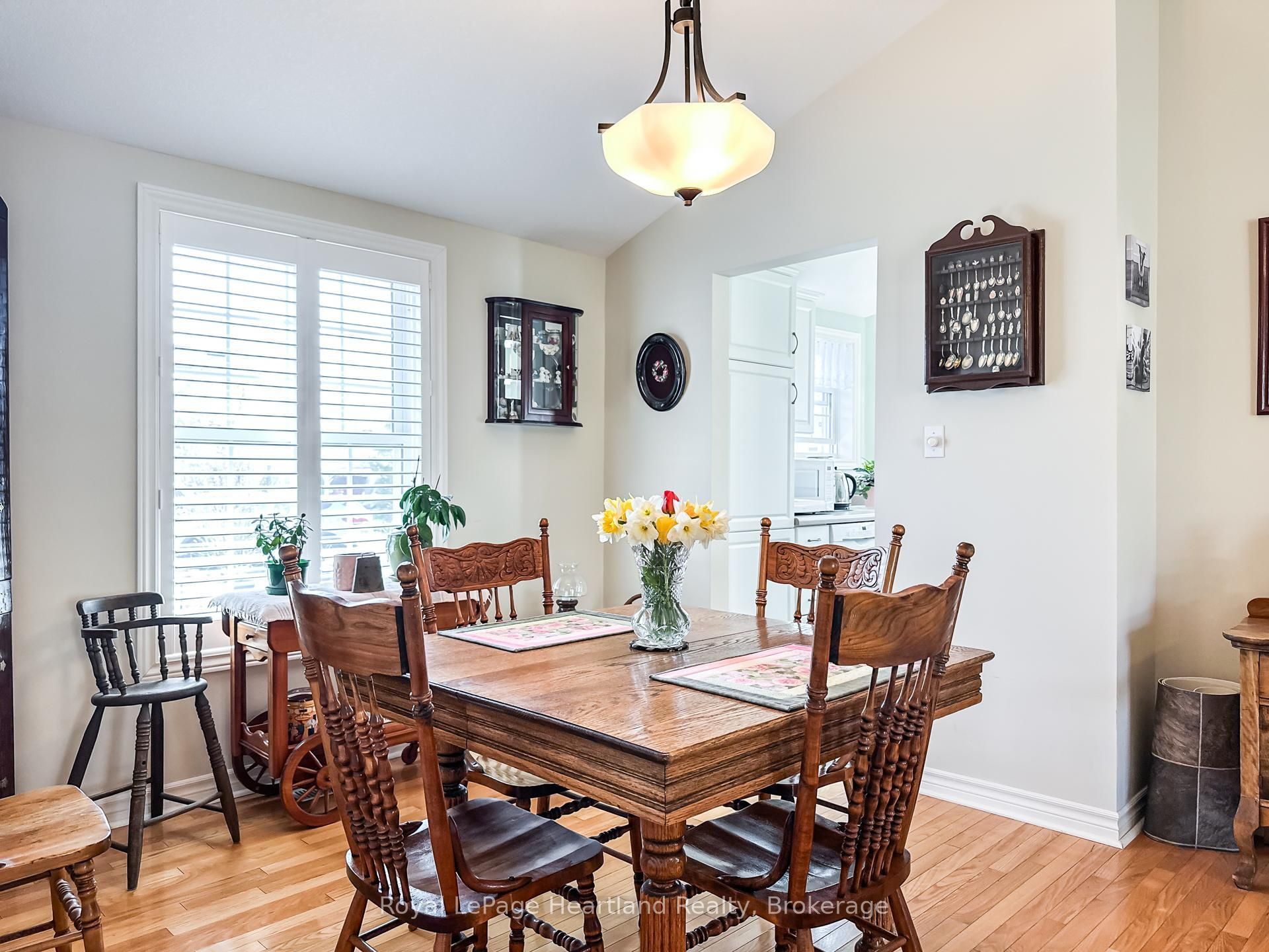 22 Algonquin Lane Property Photo 6