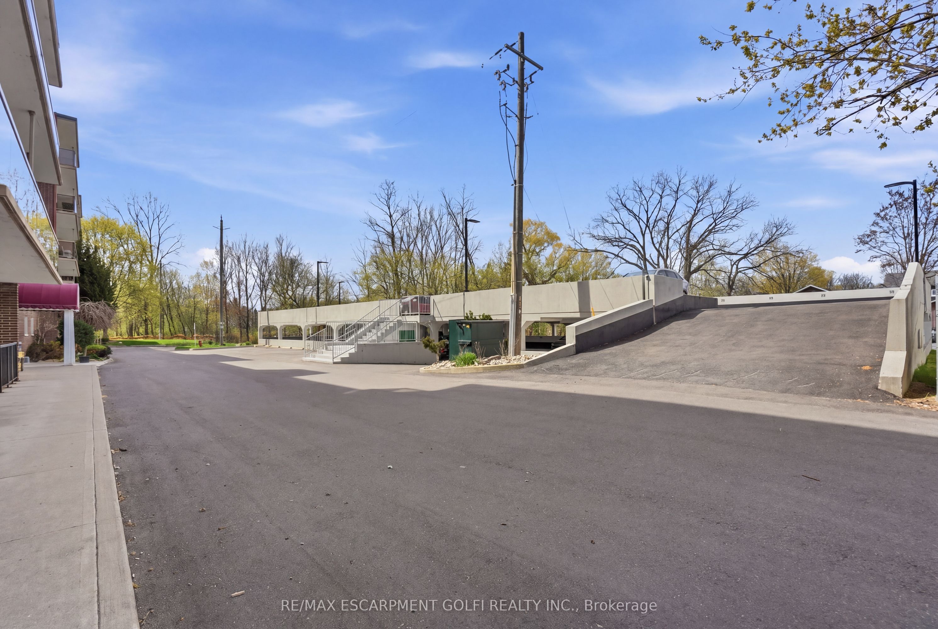 793 Colborne Street E 512 Property Photo 26