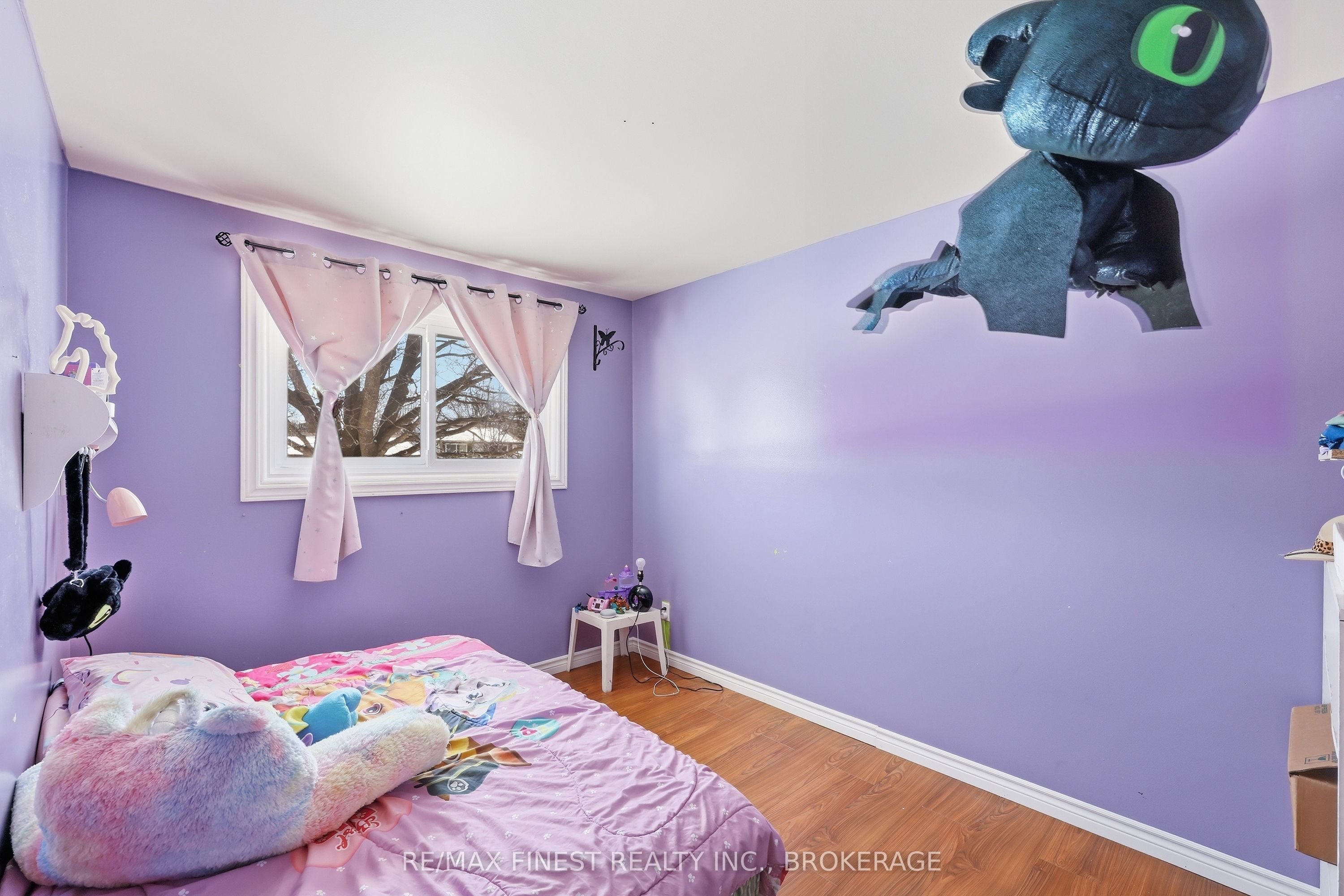 676 Laurier Boulevard Property Photo 17