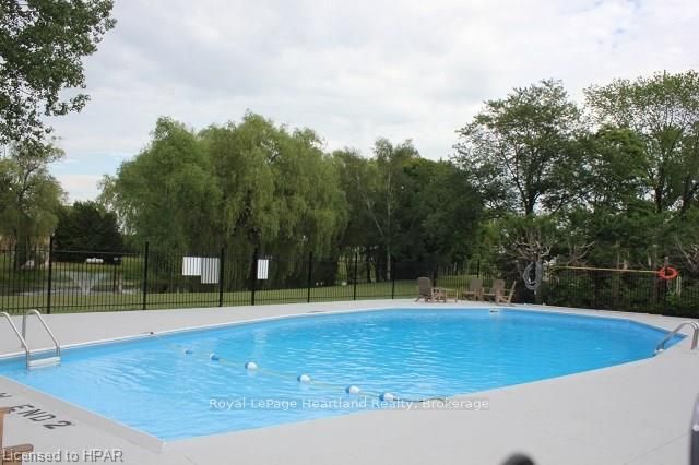 14 Garden Road Property Photo 2