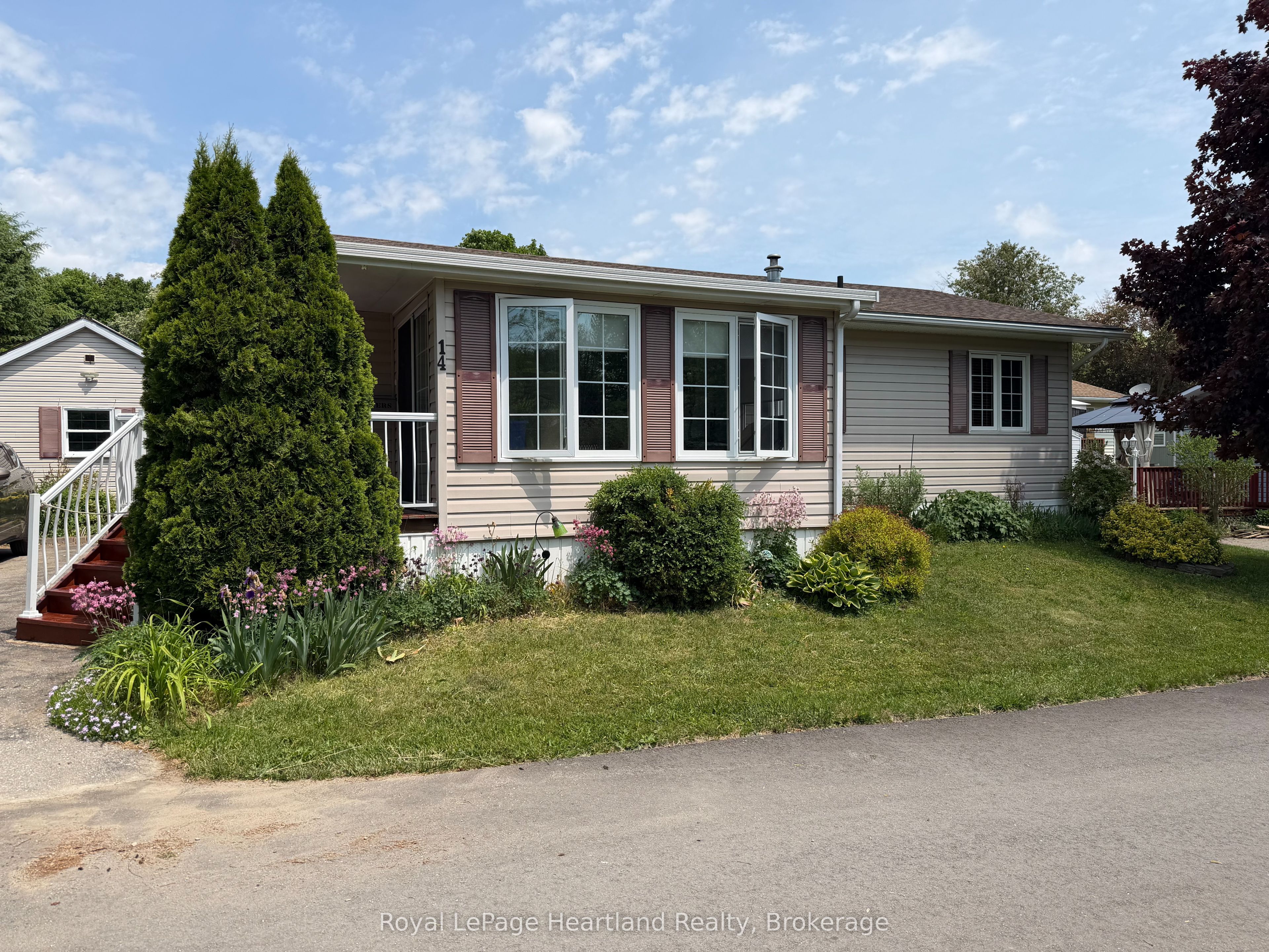 14 Garden Road Property Photo 6