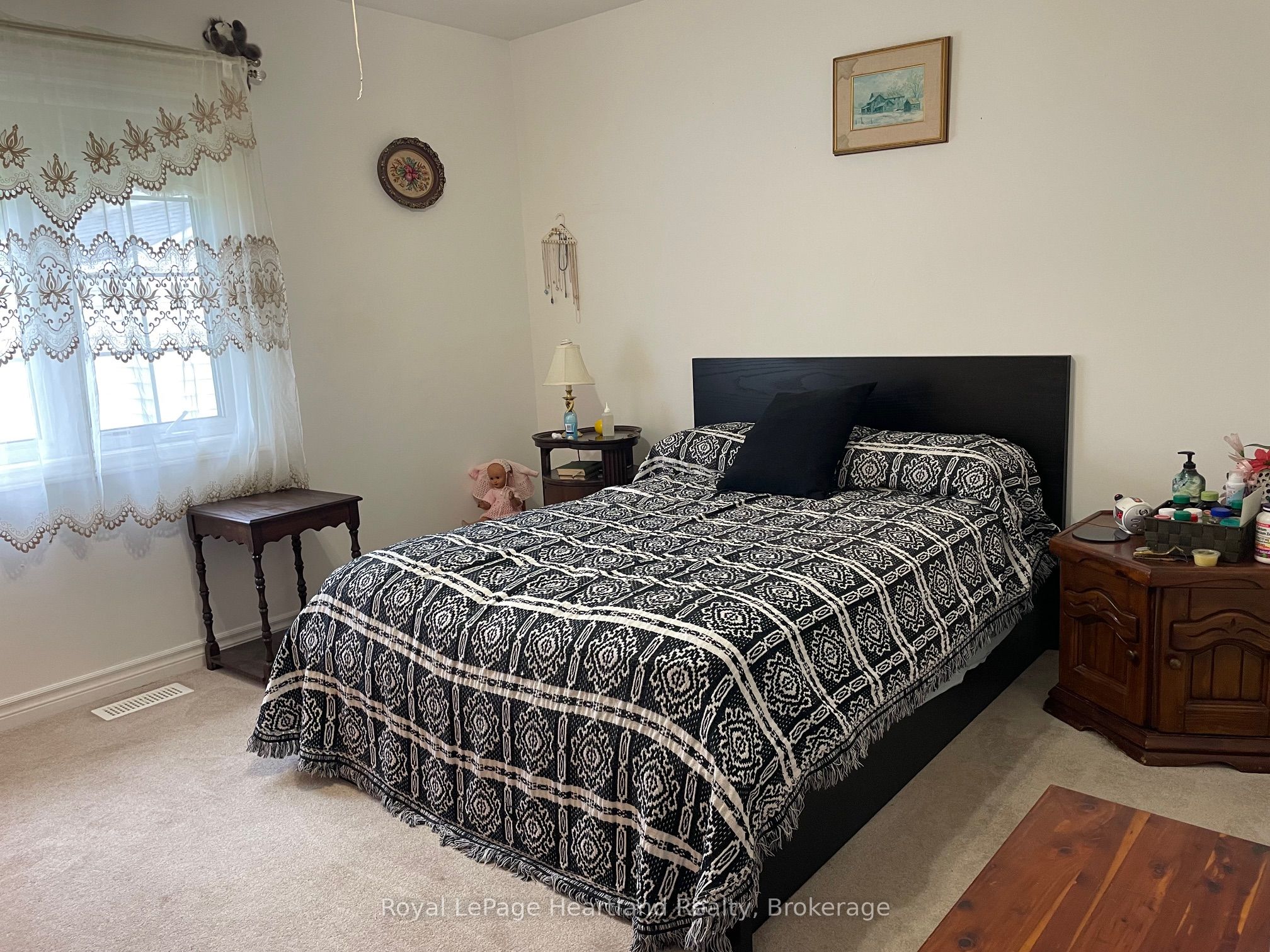 14 Garden Road Property Photo 23