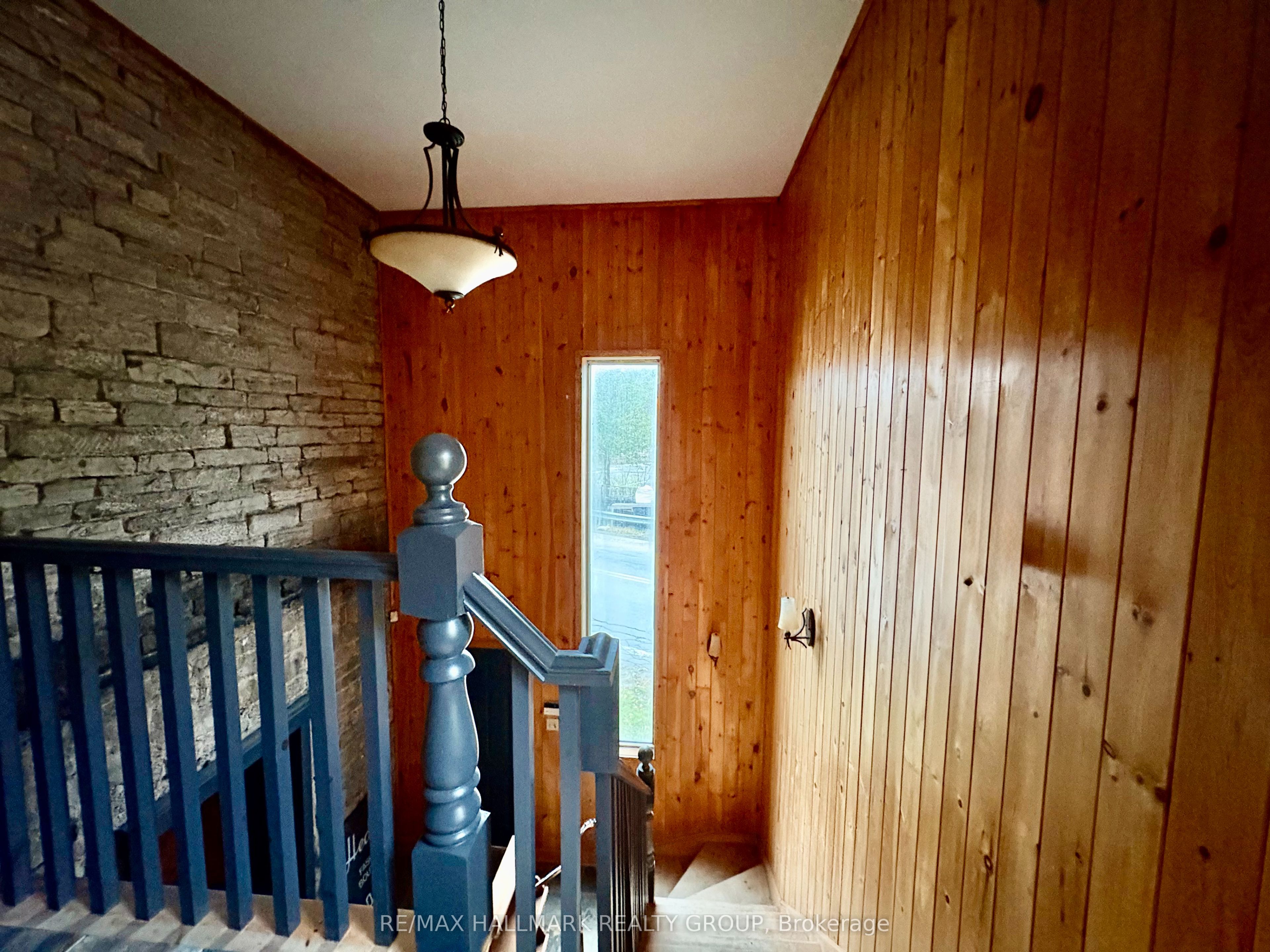 4883 Kinburn Side Road Property Photo 14