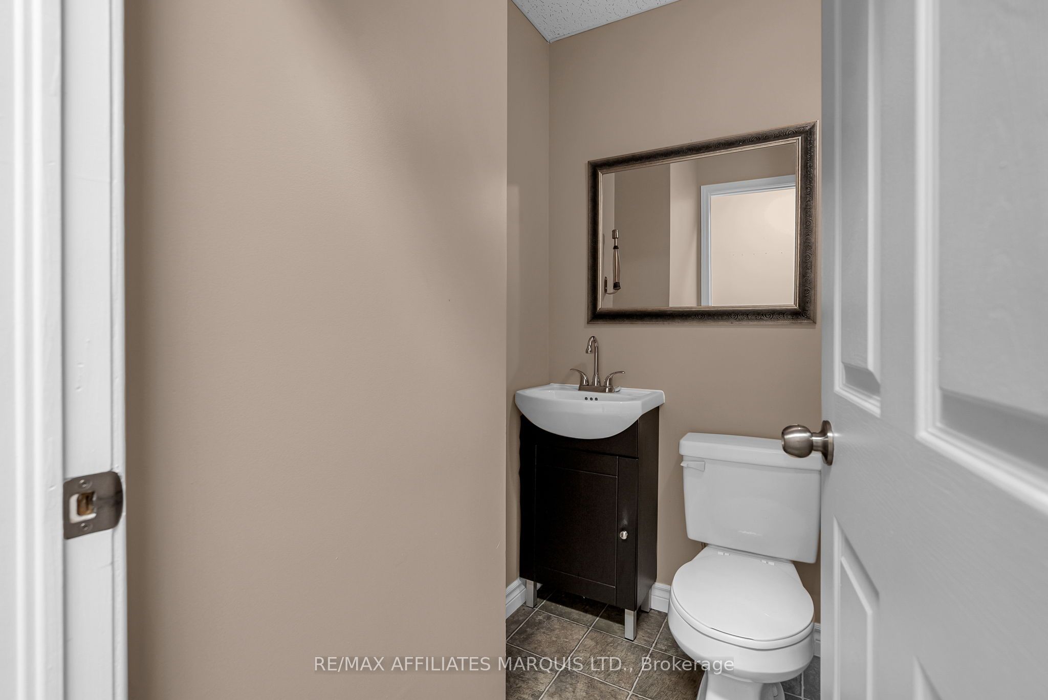 113-115 Montreal Road Property Photo 7
