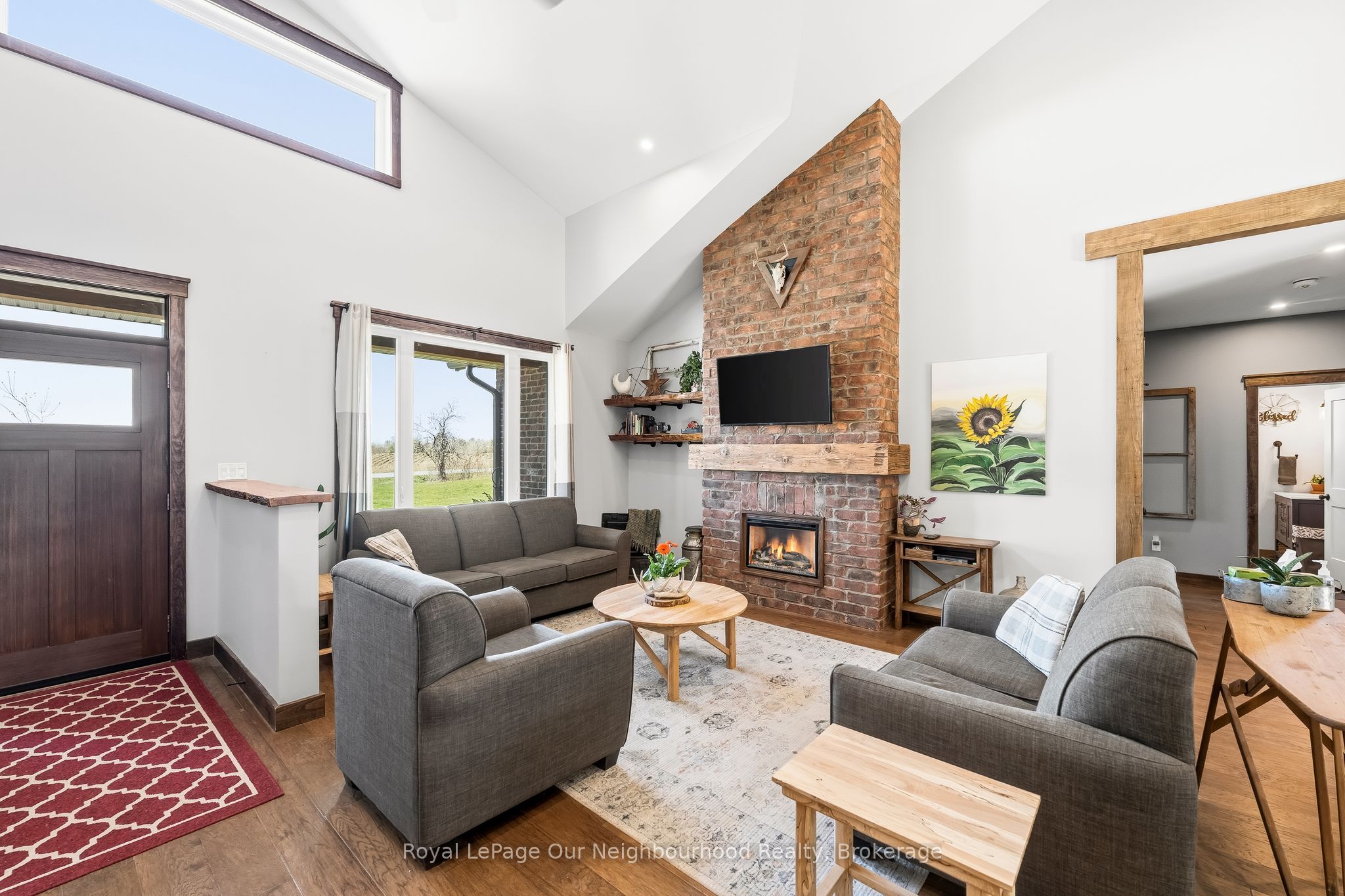63 Hansen Road Property Photo 11