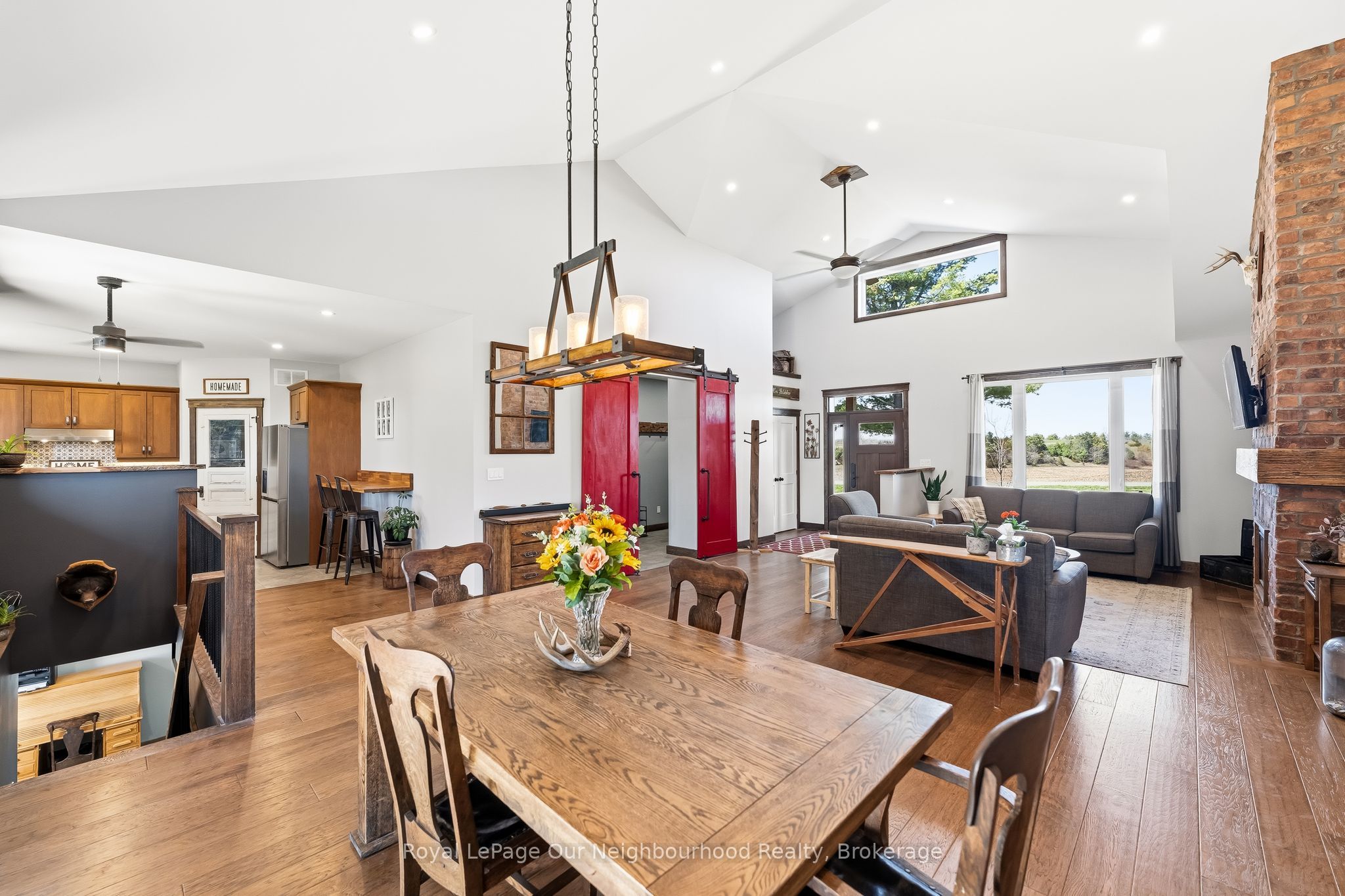 63 Hansen Road Property Photo 16