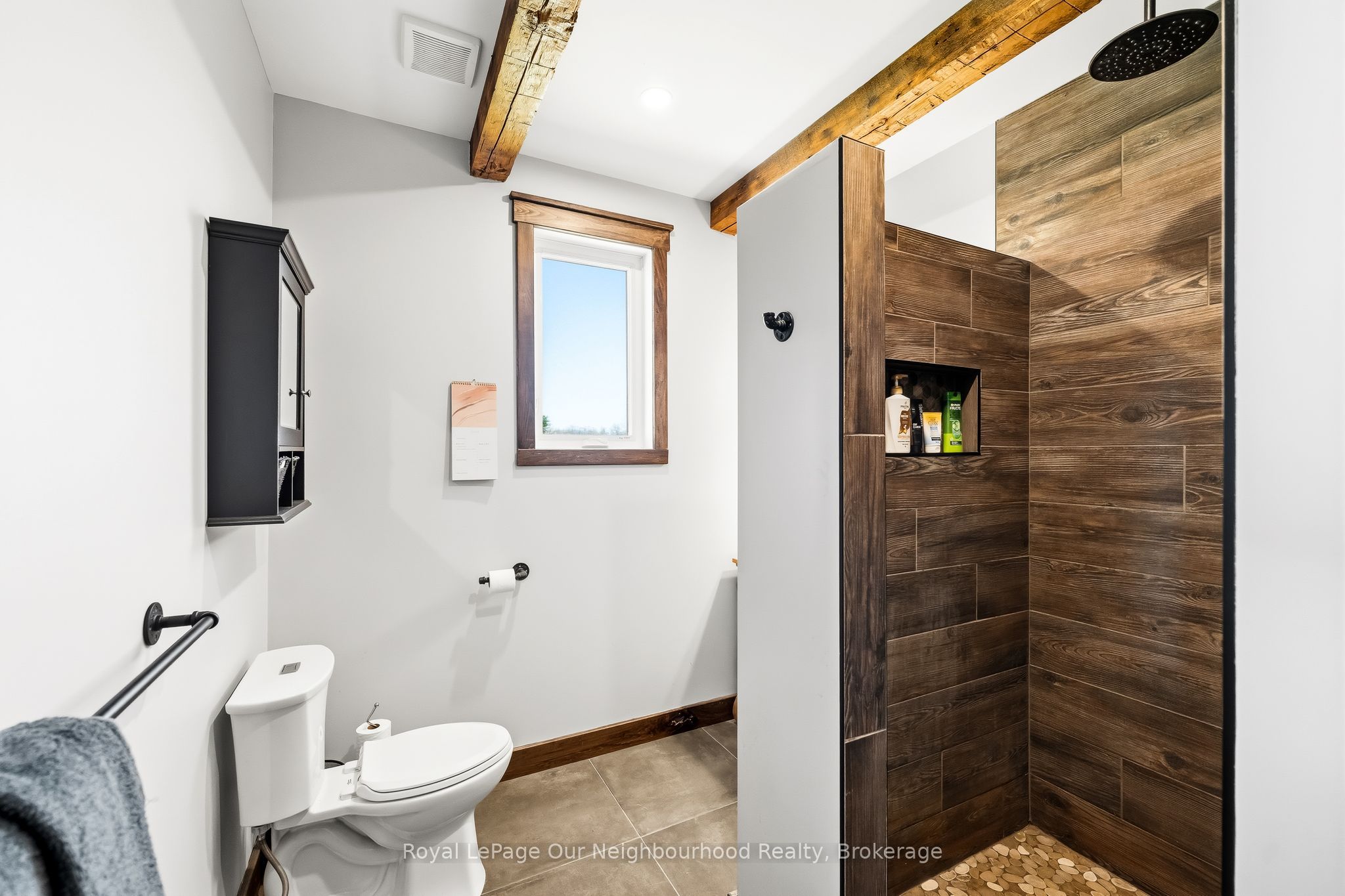 63 Hansen Road Property Photo 30