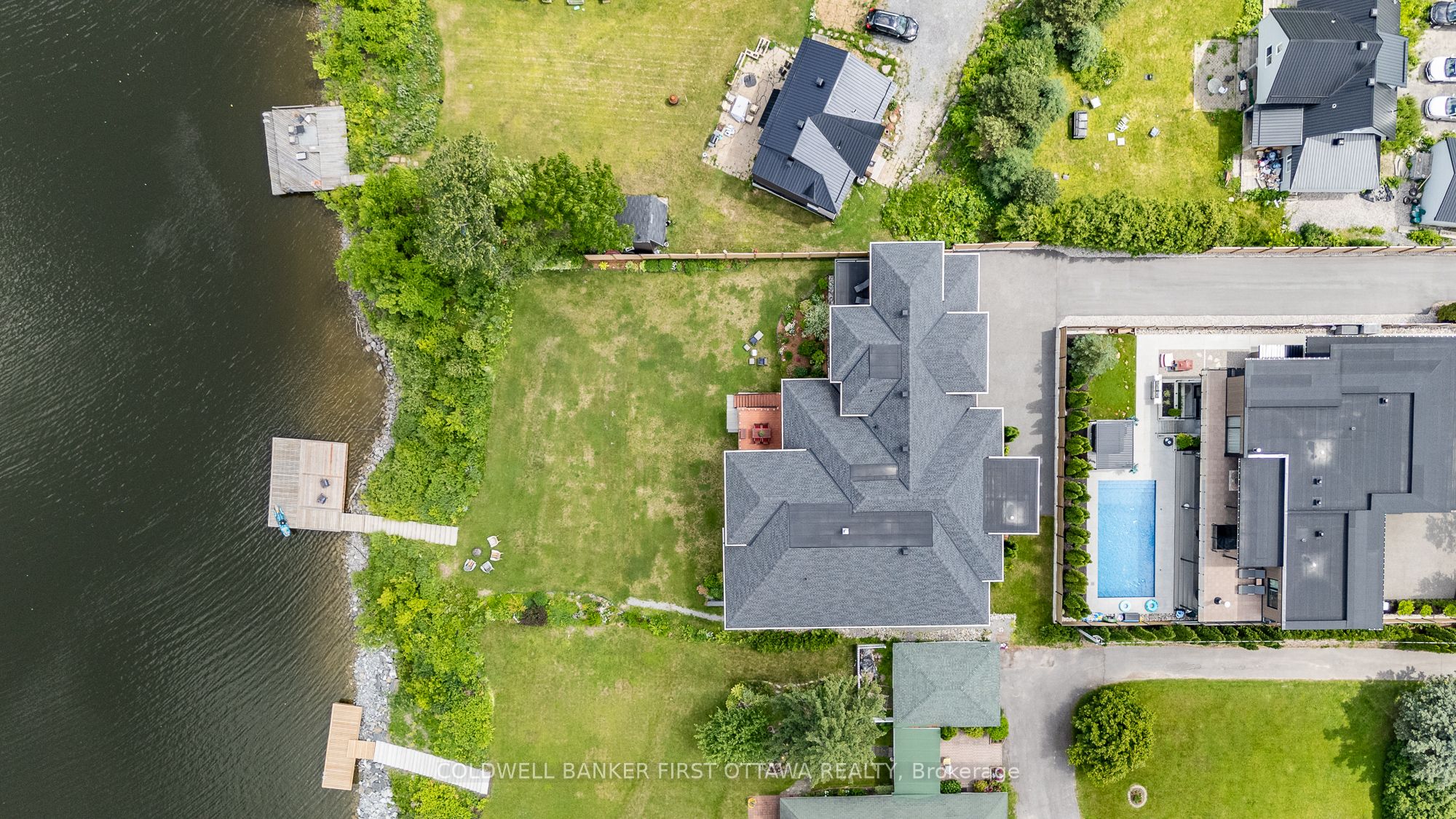 1981 Prince Of Wales Drive Property Photo 32
