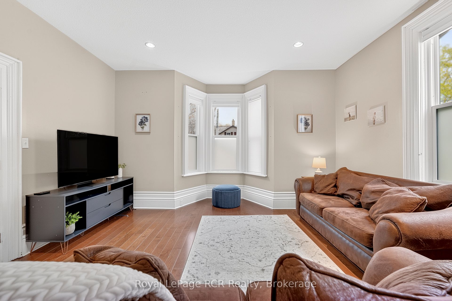 236 Andrew Street Property Photo 12