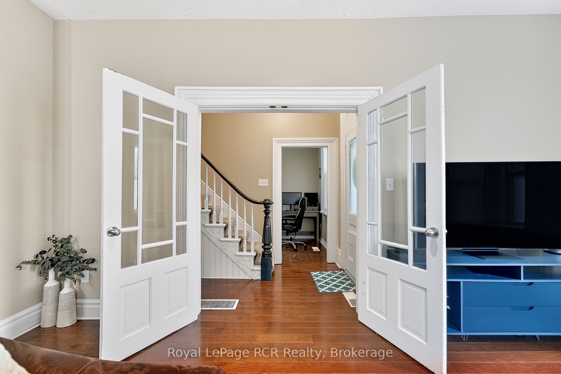 236 Andrew Street Property Photo 16