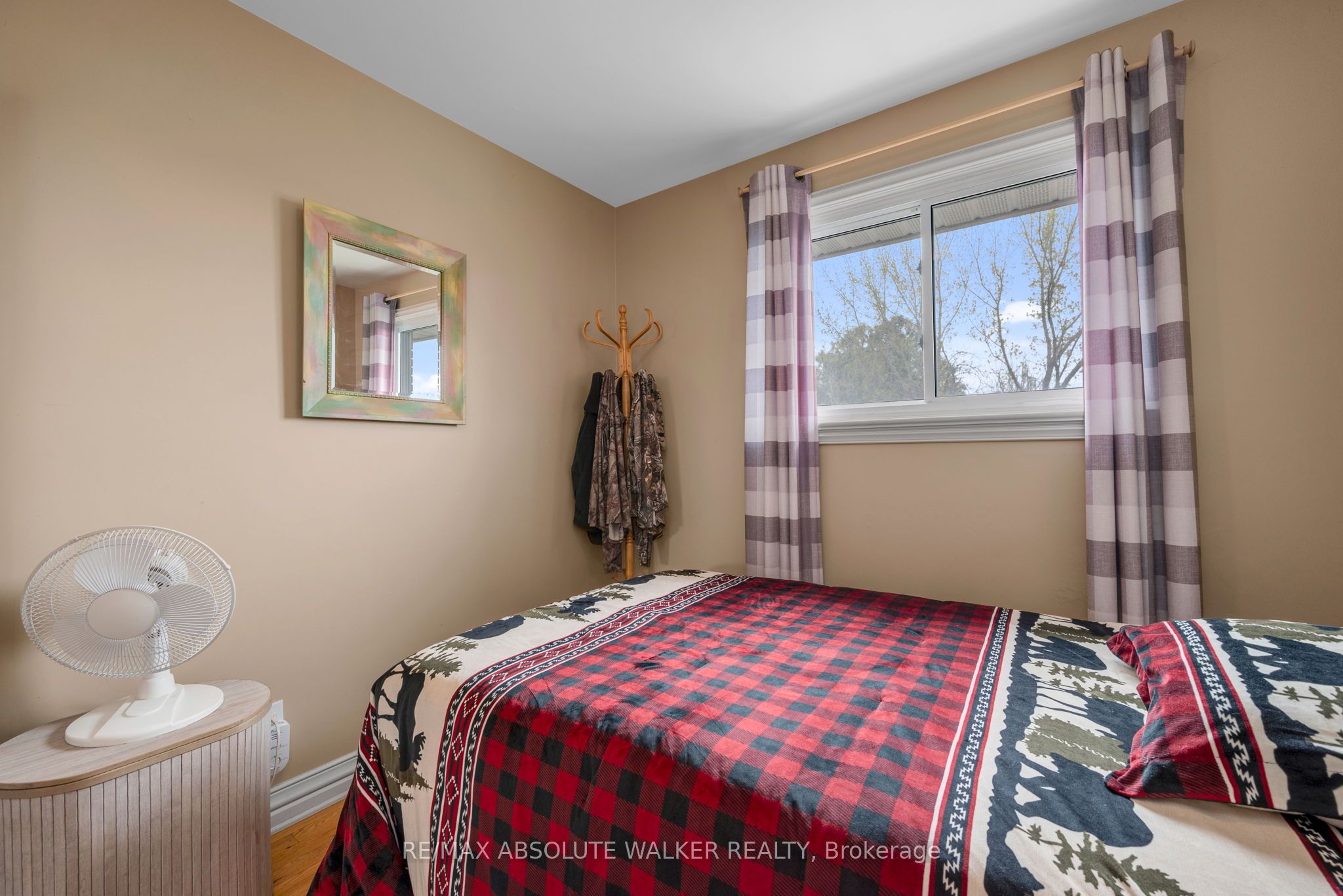 144 Viewmount Drive Property Photo 10