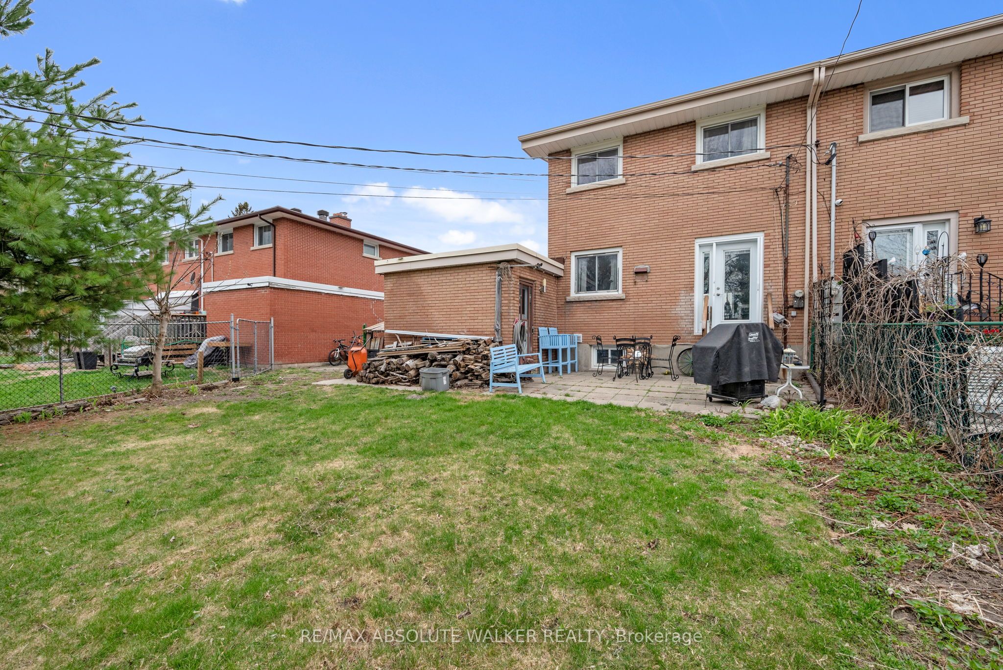 144 Viewmount Drive Property Photo 18