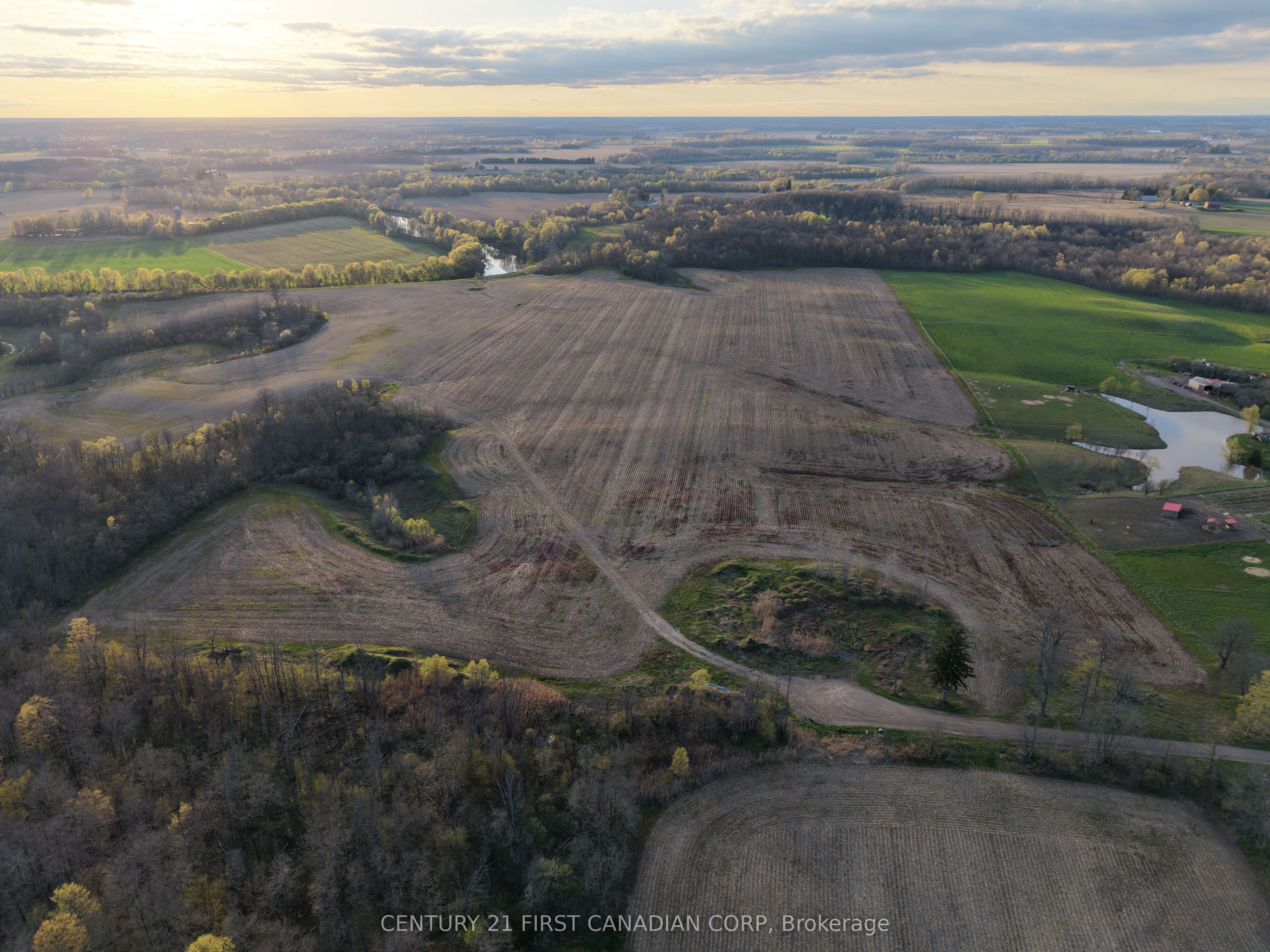 24688 Carroll Line Property Photo 1