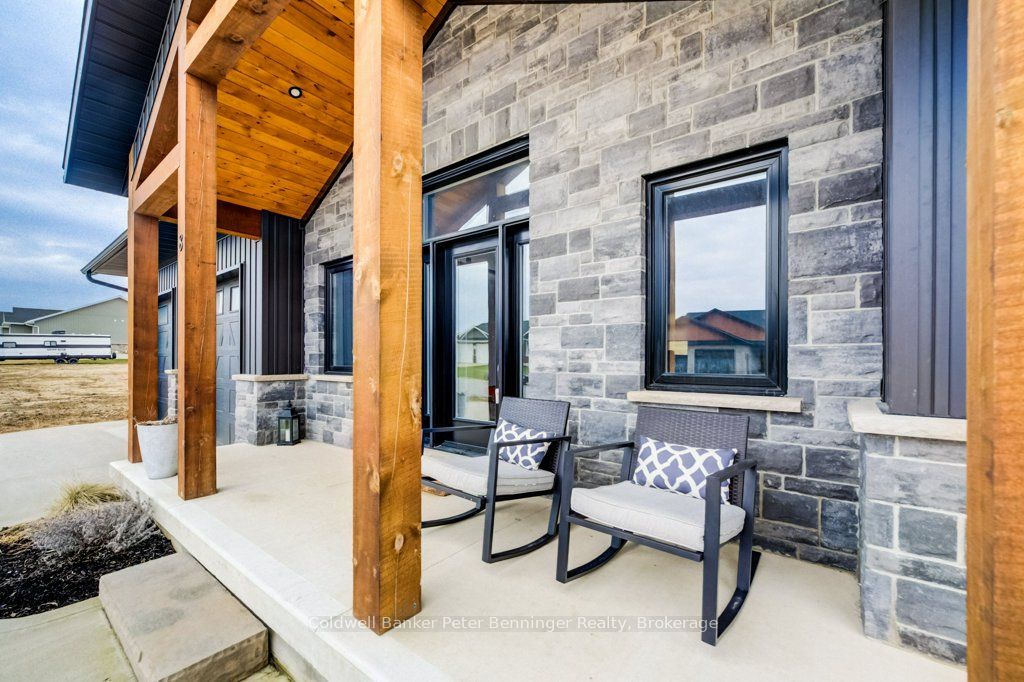 8 Mel Street Property Photo 5