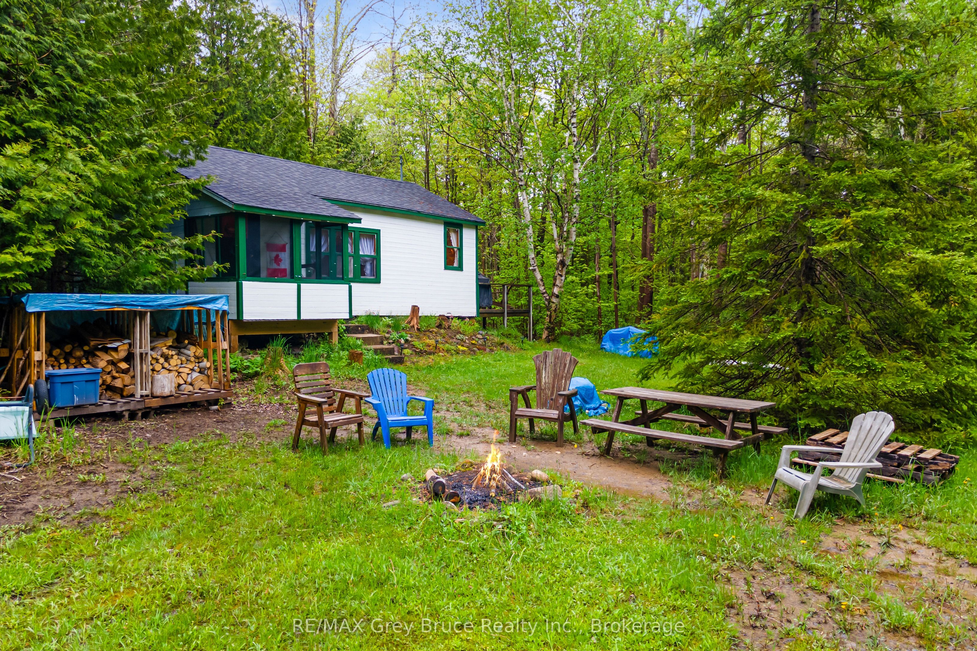 6726 Highway 6 Property Photo 3